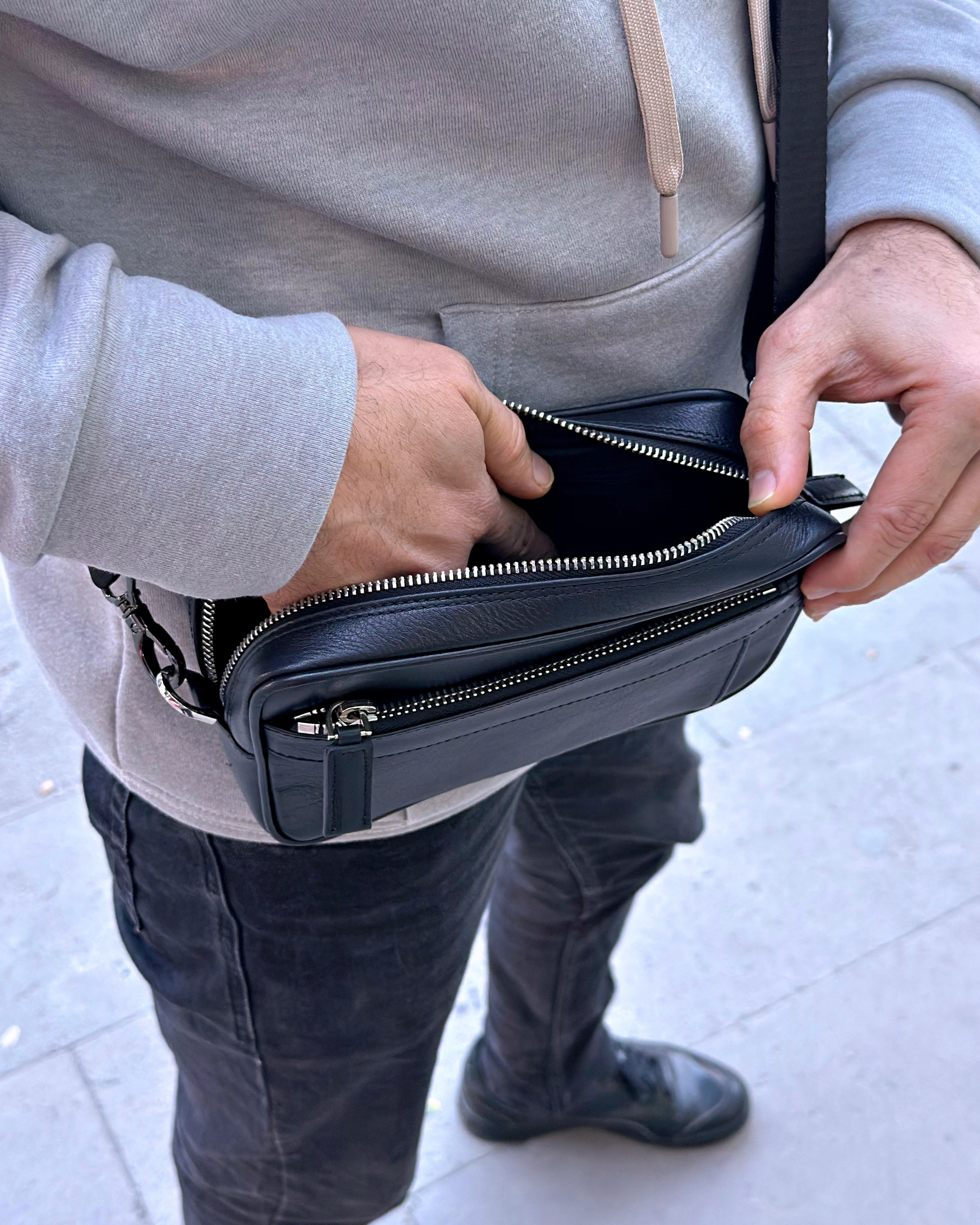 Omuz Askılı Hakiki Deri Çanta 2056 Model