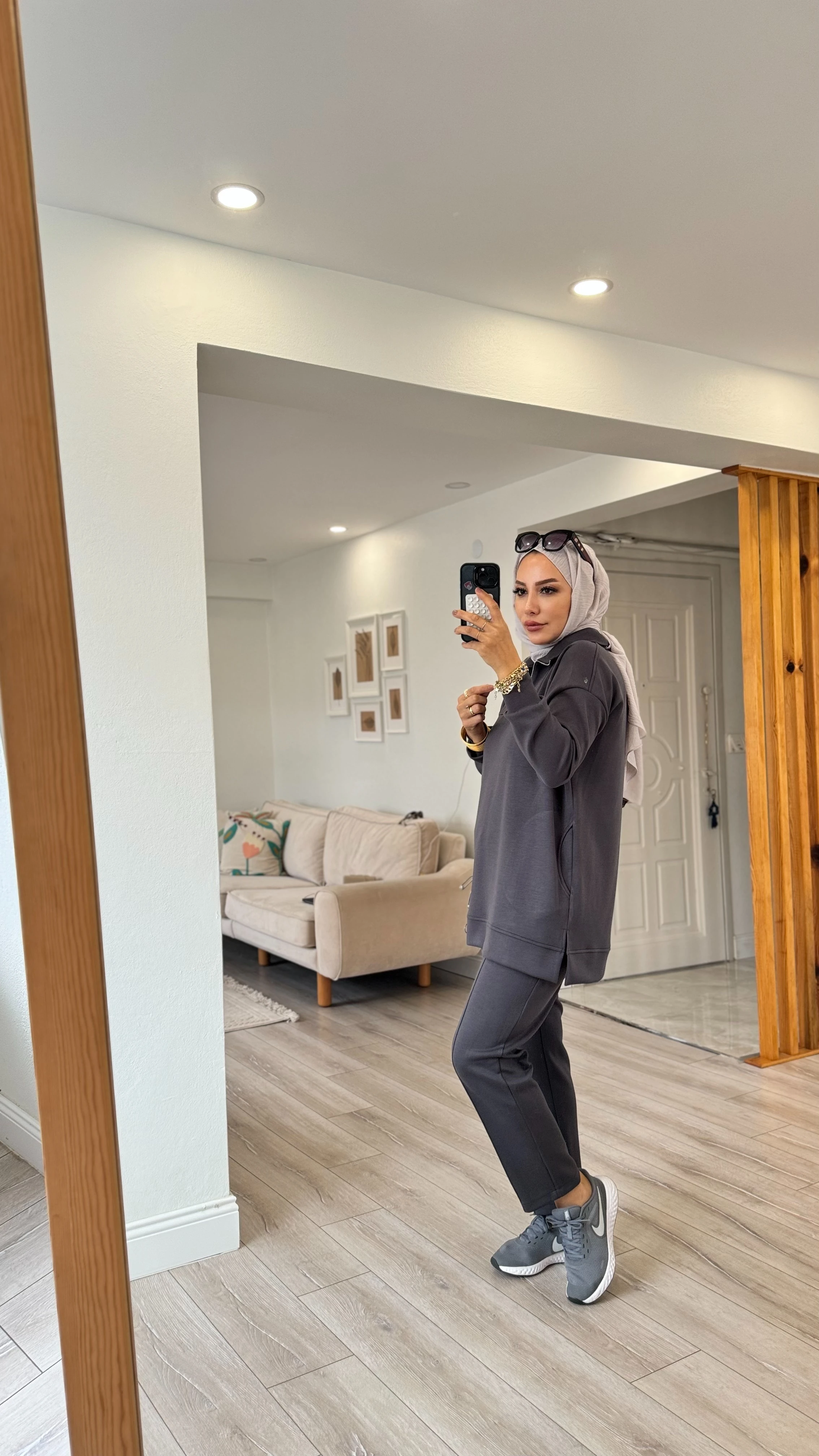 YAKASI FERMUARLI OYSHO TAKIM