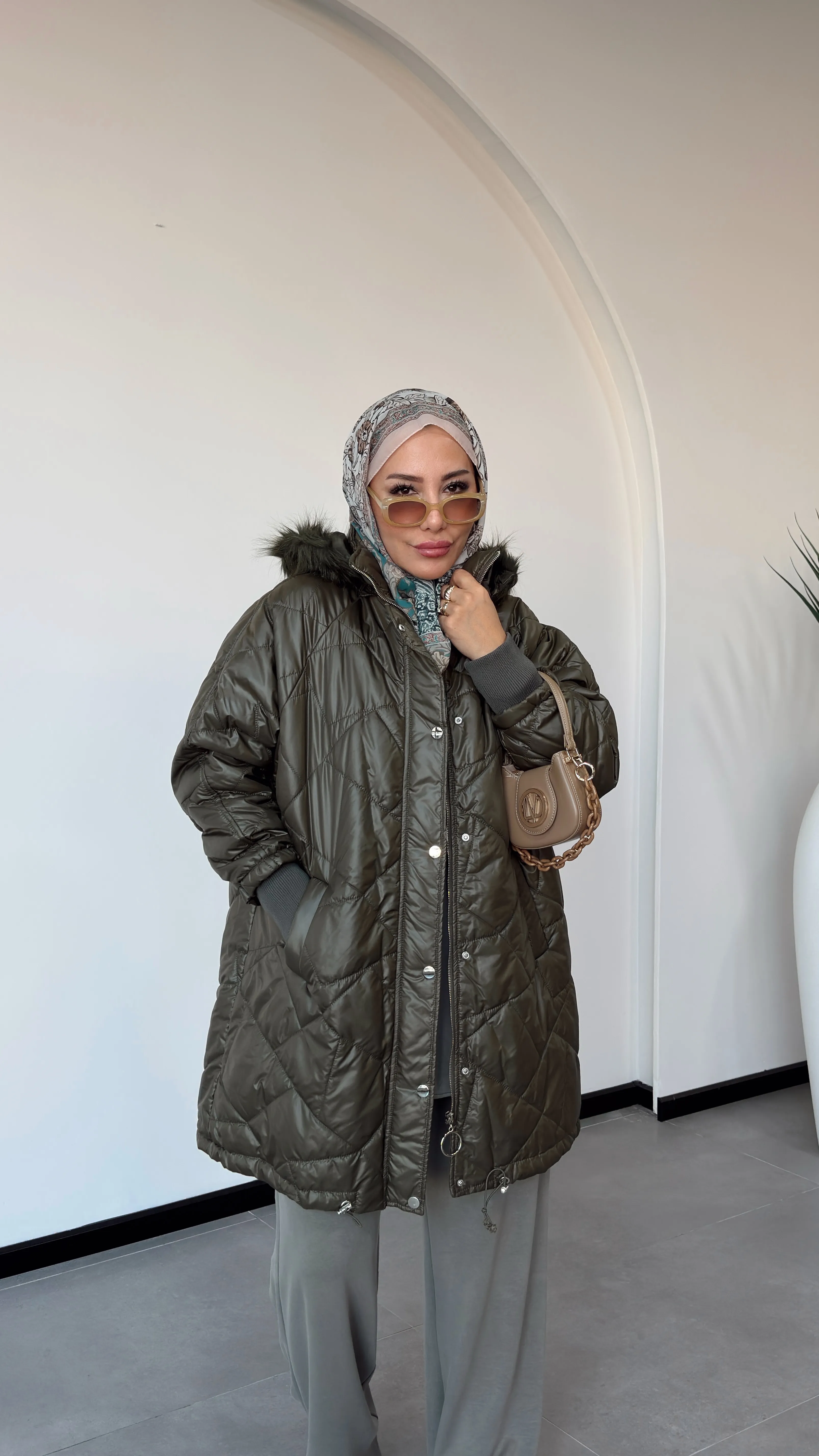 KAPİTONE MONT -KAPŞONLU - Haki Yeşil