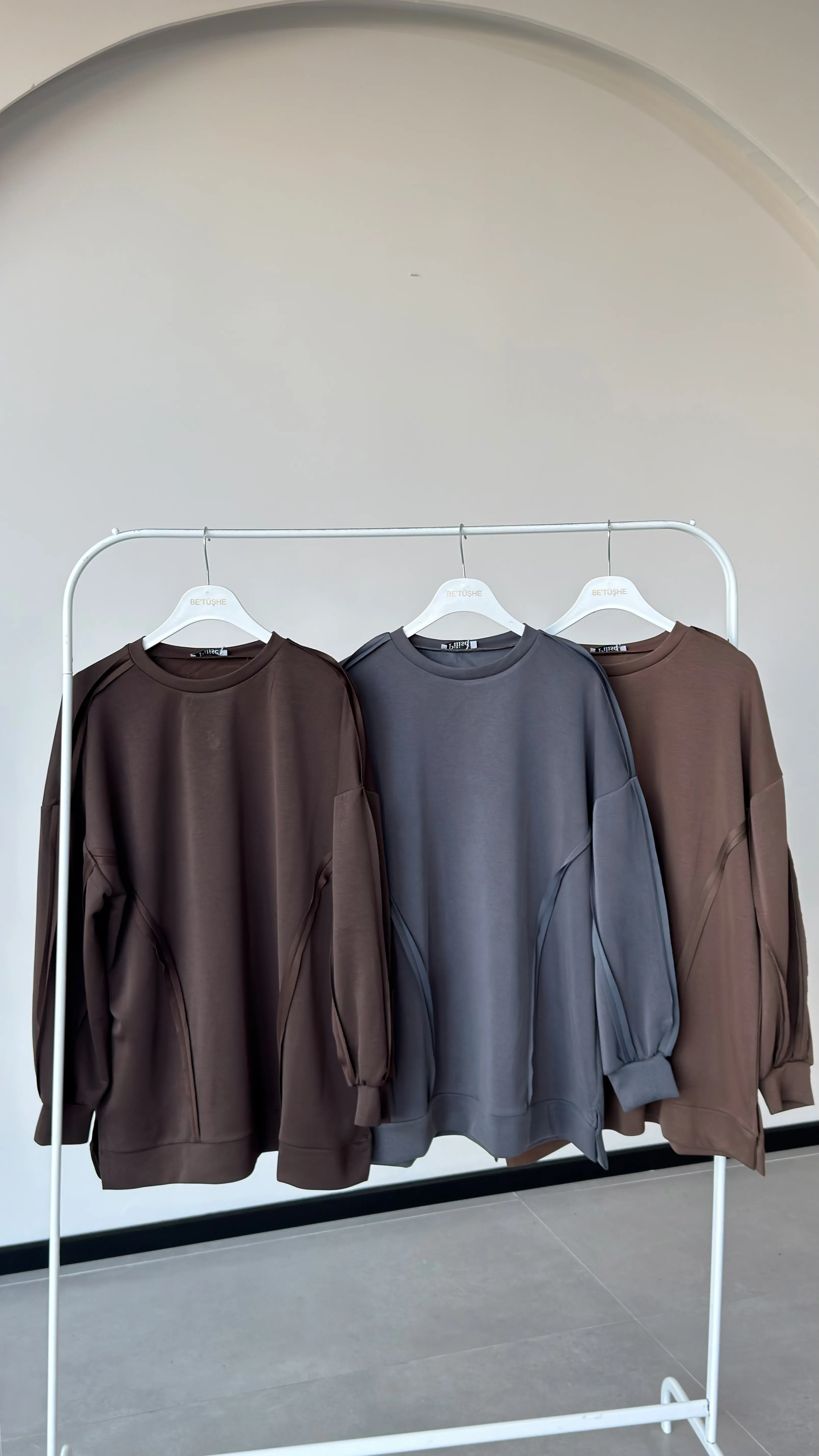 PİS DİKİŞLİ OYSHO SWEAT