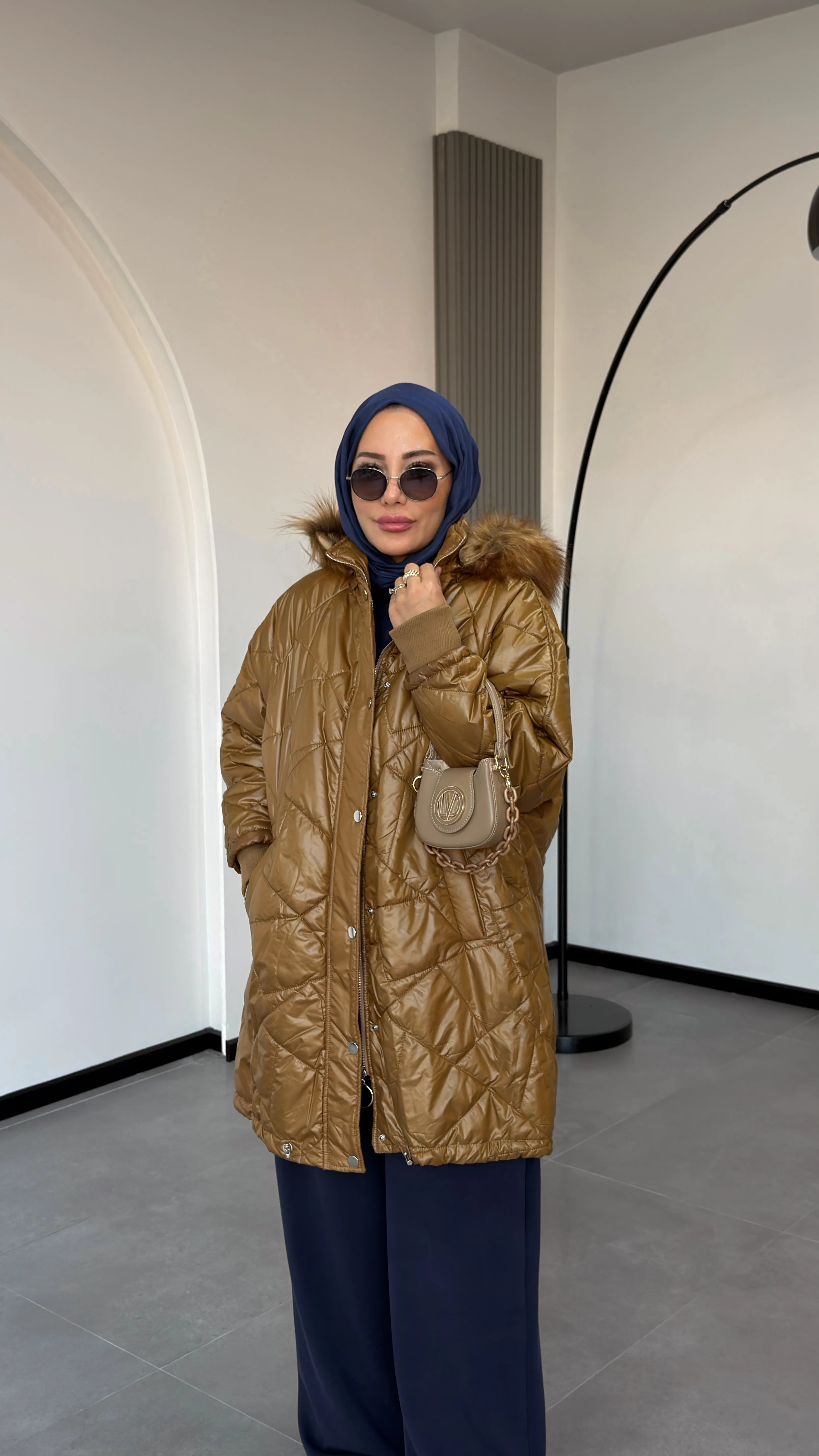 KAPİTONE MONT -KAPŞONLU - Taba