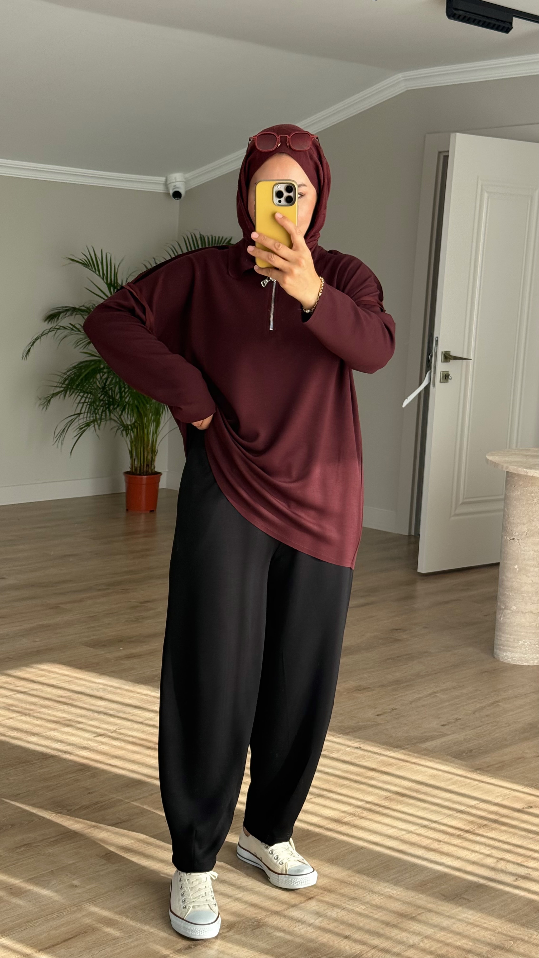 PAÇASI DİKİŞ DETAYLI OYSHO PANTALON