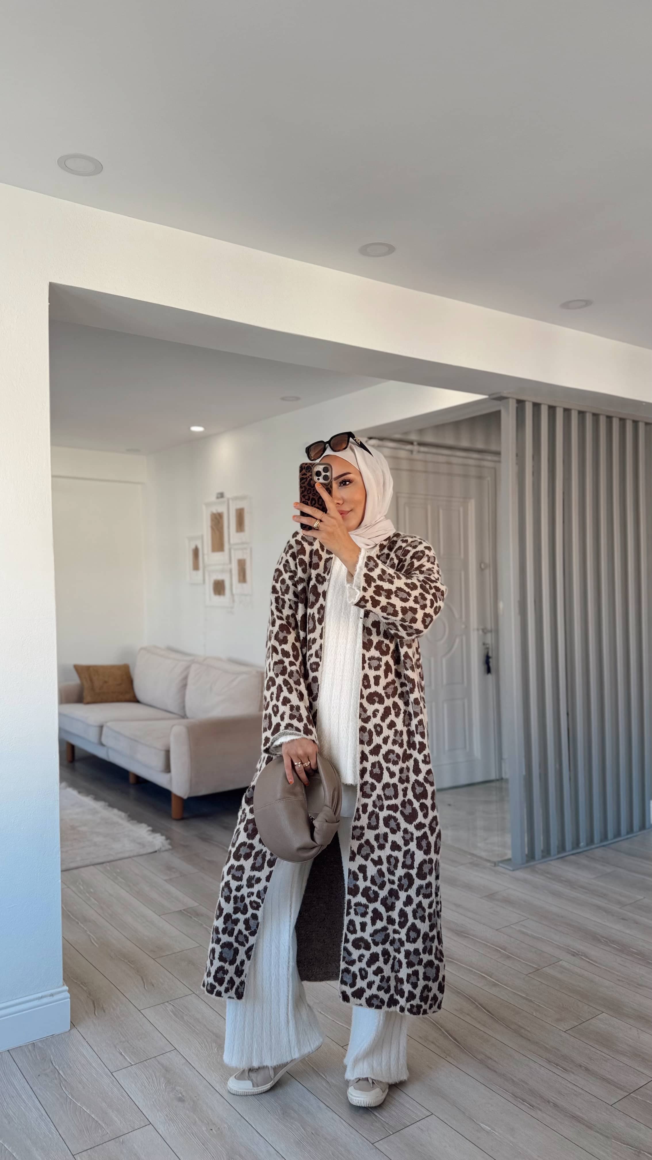 LEOPAR HIRKA
