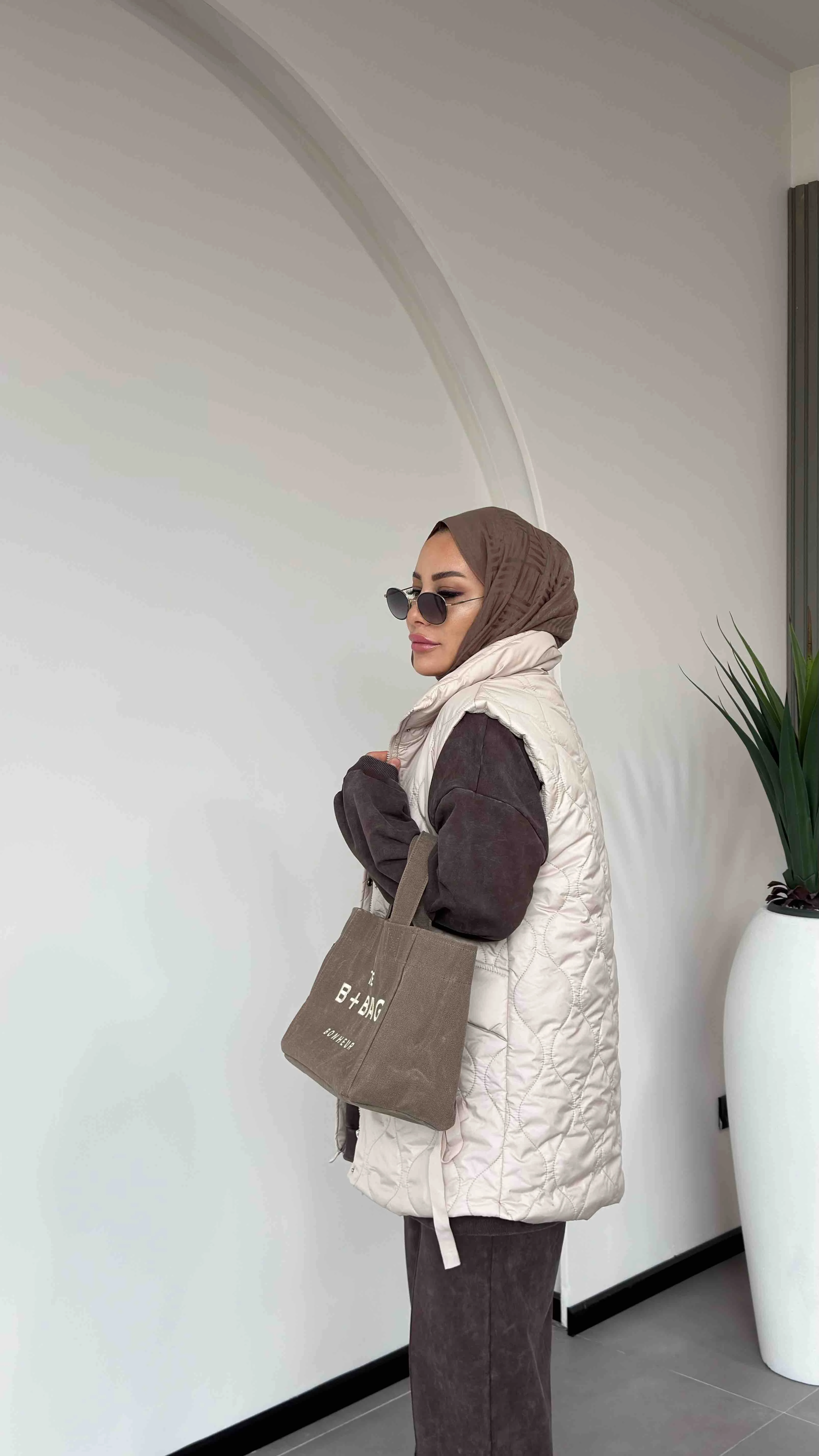 DİK YAKA SPOR ŞİŞME YELEK - Taş