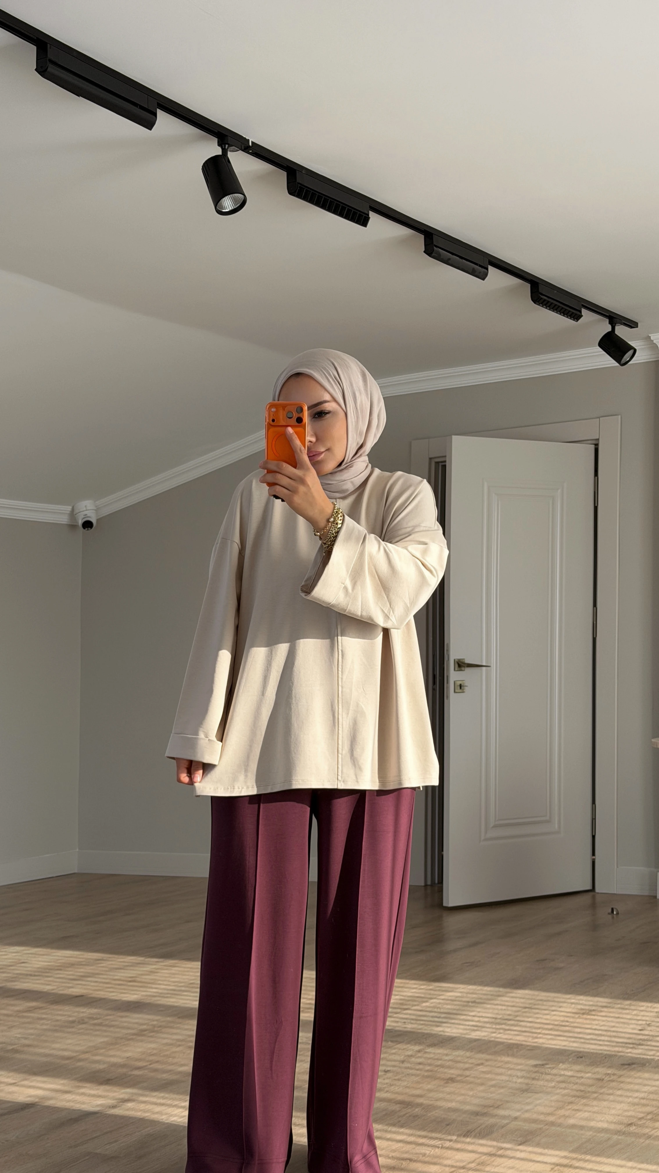 PERA OYSHO PANTALON - Bordo