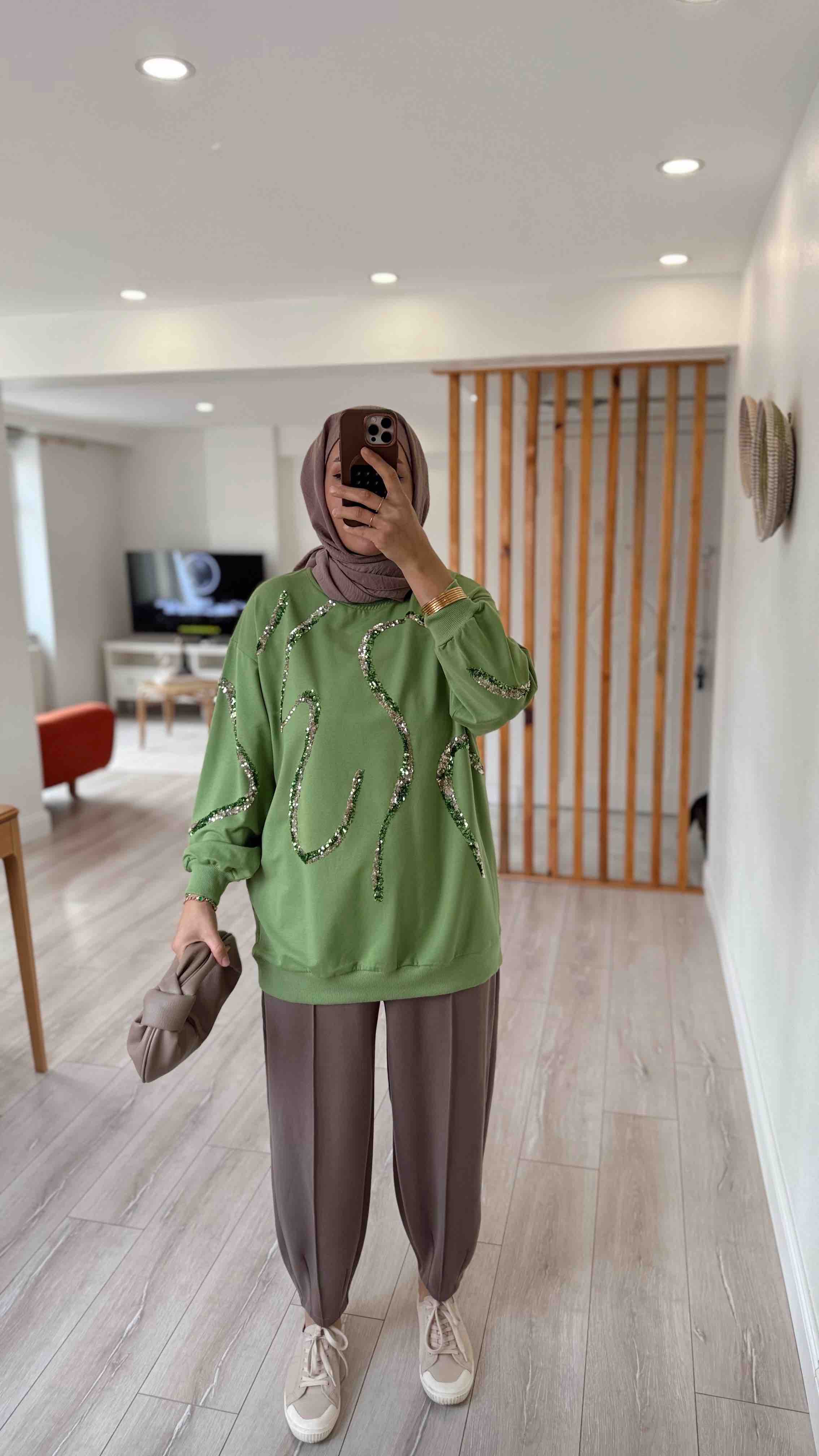 PAYET İŞLEMELİ İKİ İPLİK PENYE SWEAT