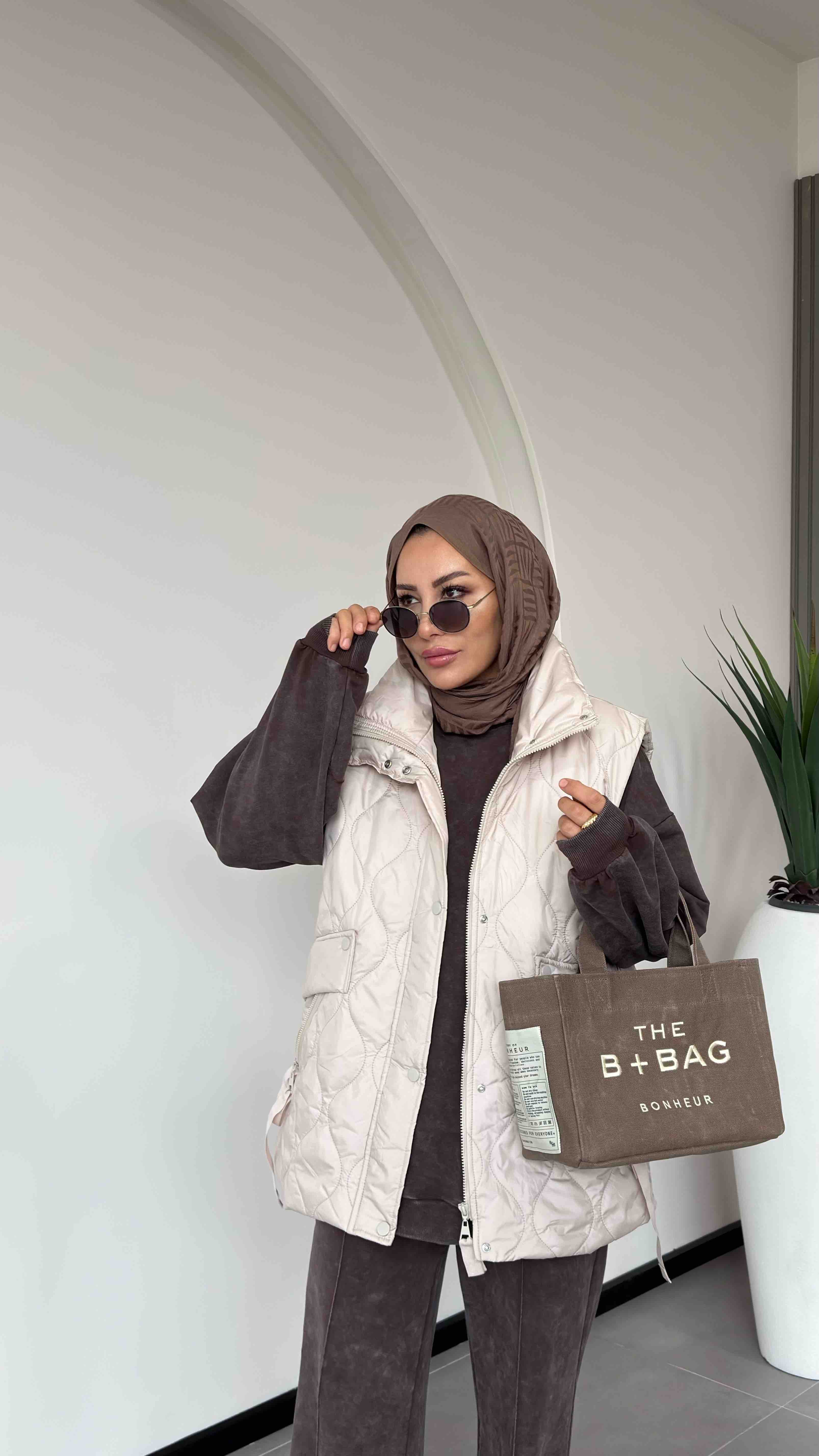 DİK YAKA SPOR ŞİŞME YELEK - Taş