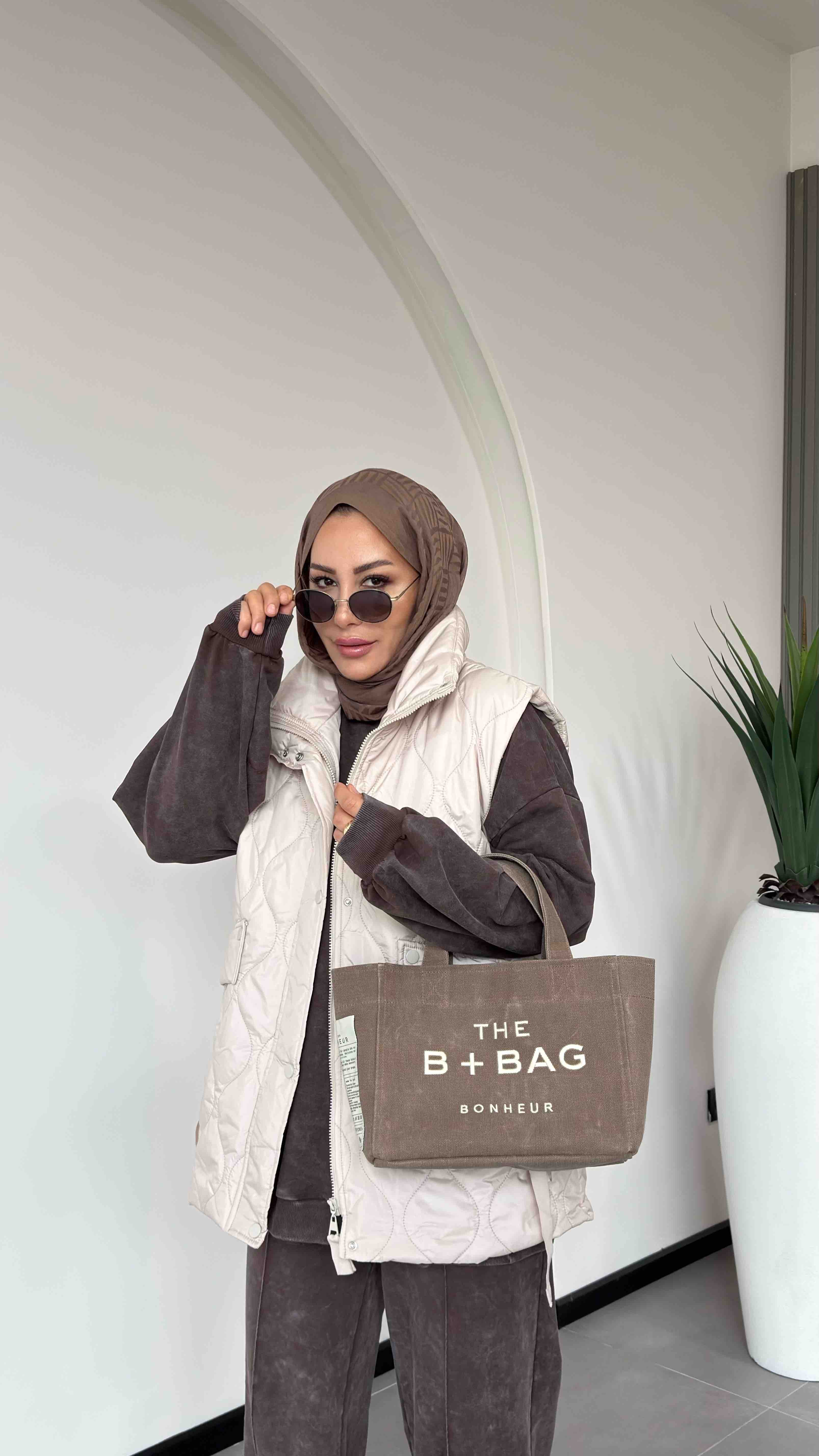 DİK YAKA SPOR ŞİŞME YELEK - Taş