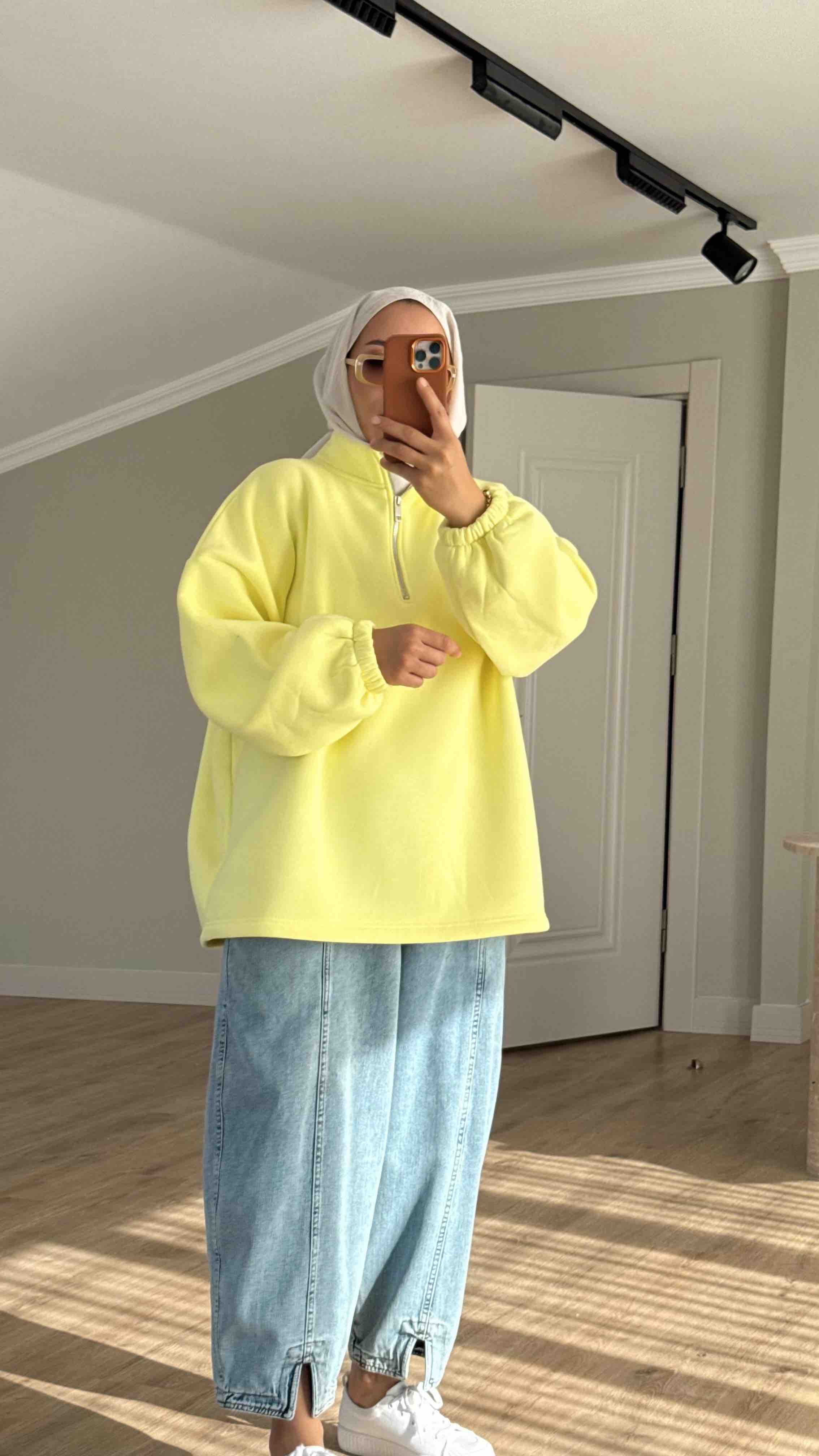 YAKASI FERMUARLI SWEAT-ŞARDONLU