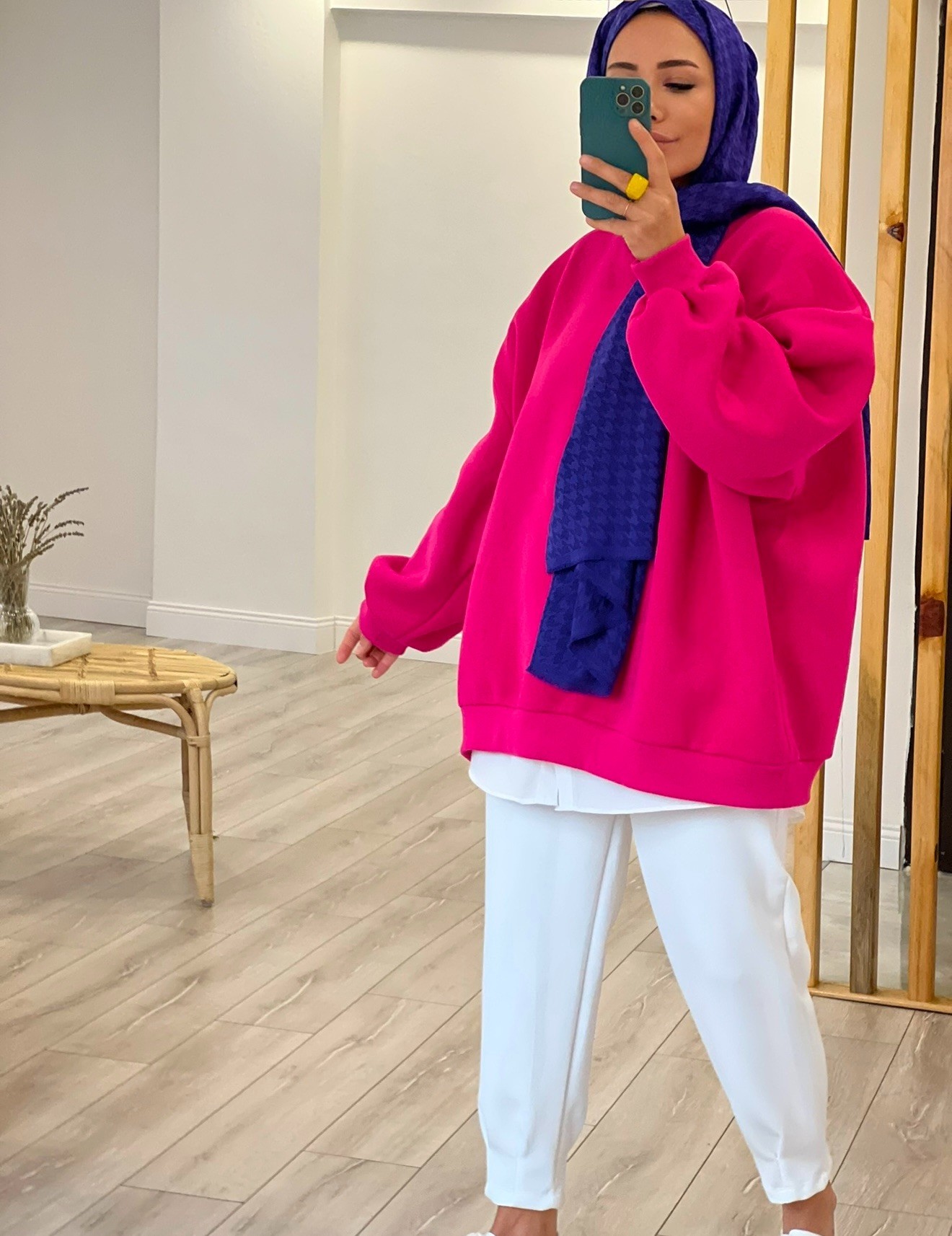 ŞARDONLU SWEAT