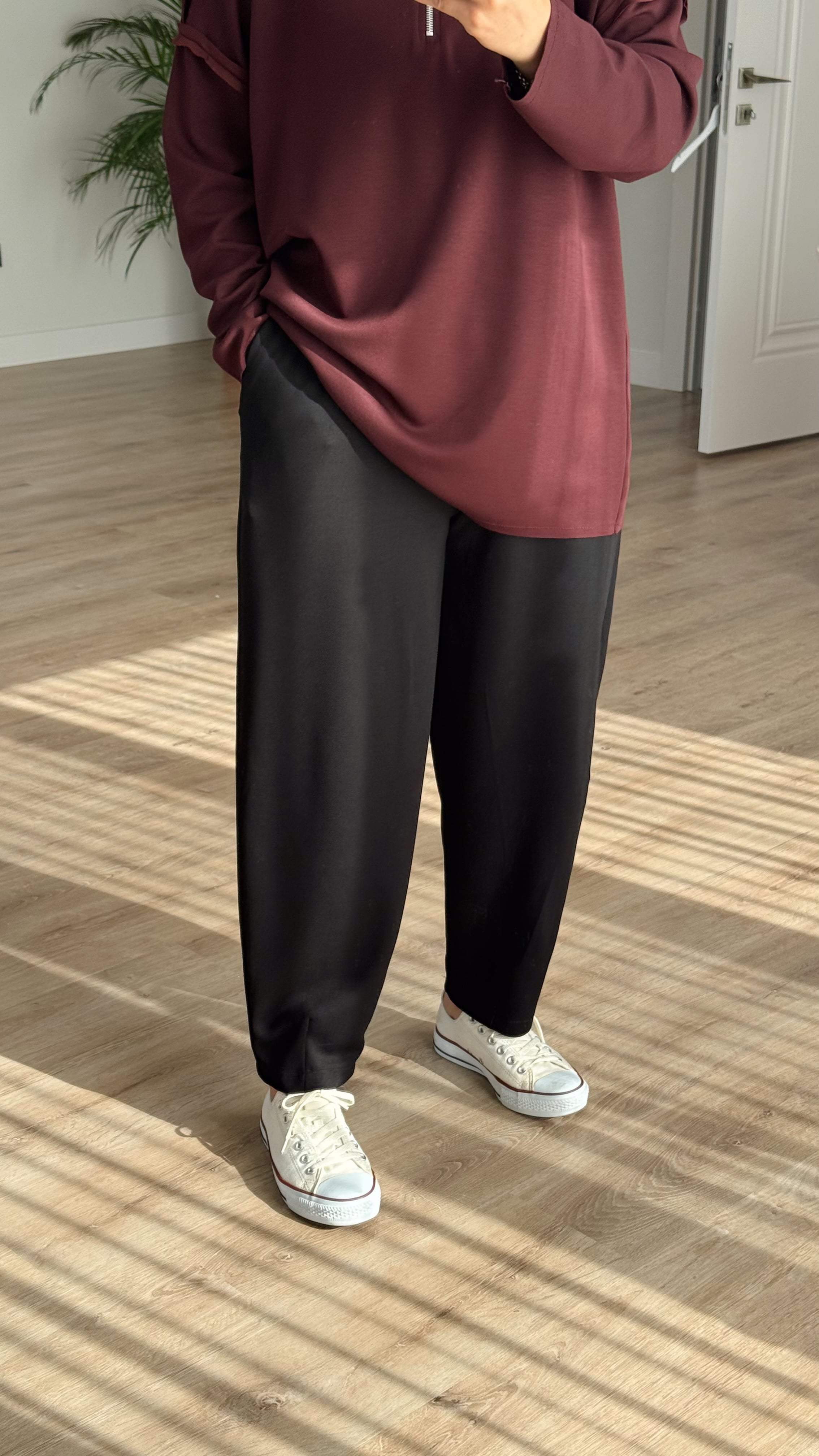 PAÇASI DİKİŞ DETAYLI OYSHO PANTALON