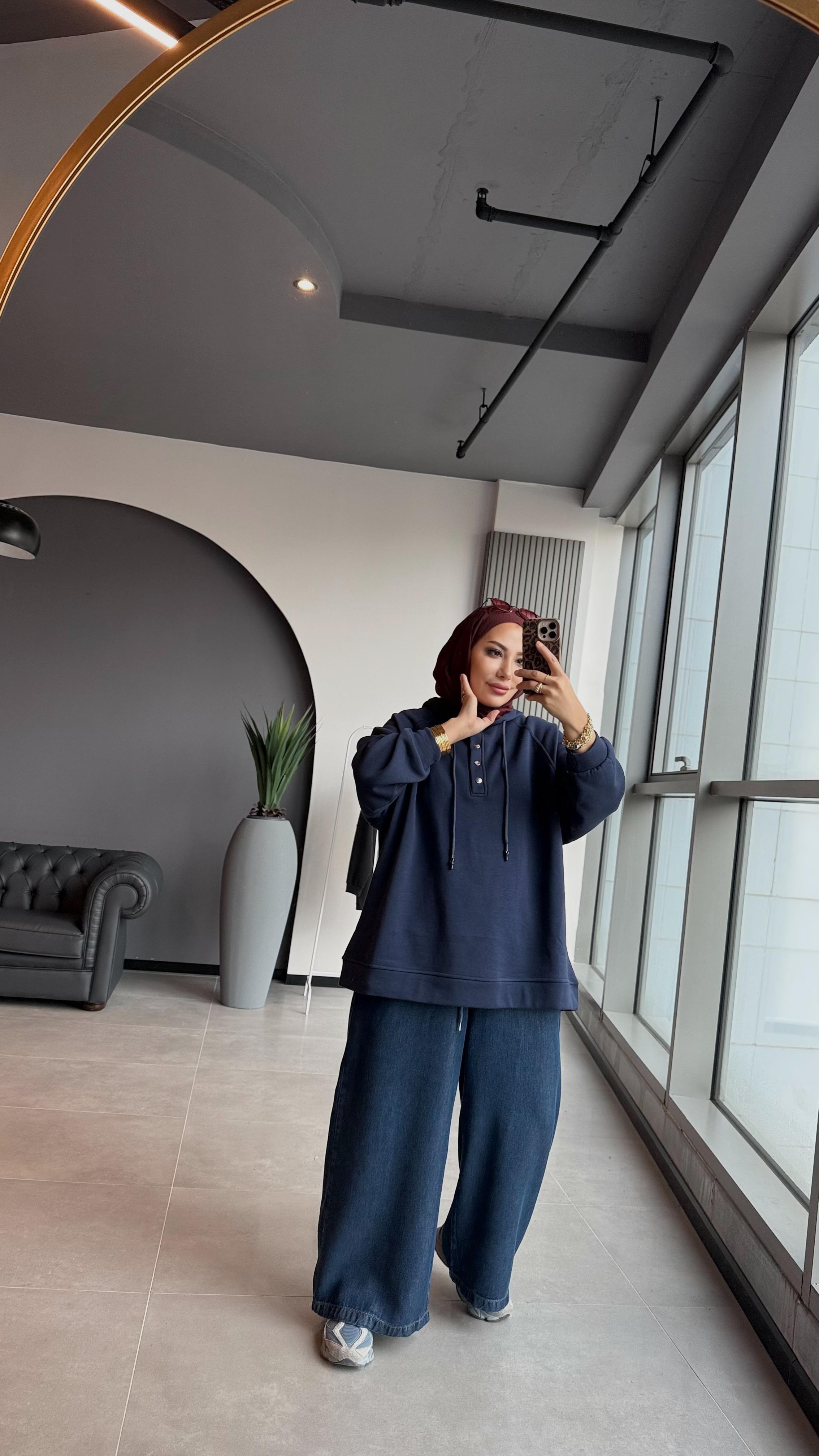 KAPŞONLU ŞARSONLU SWEAT