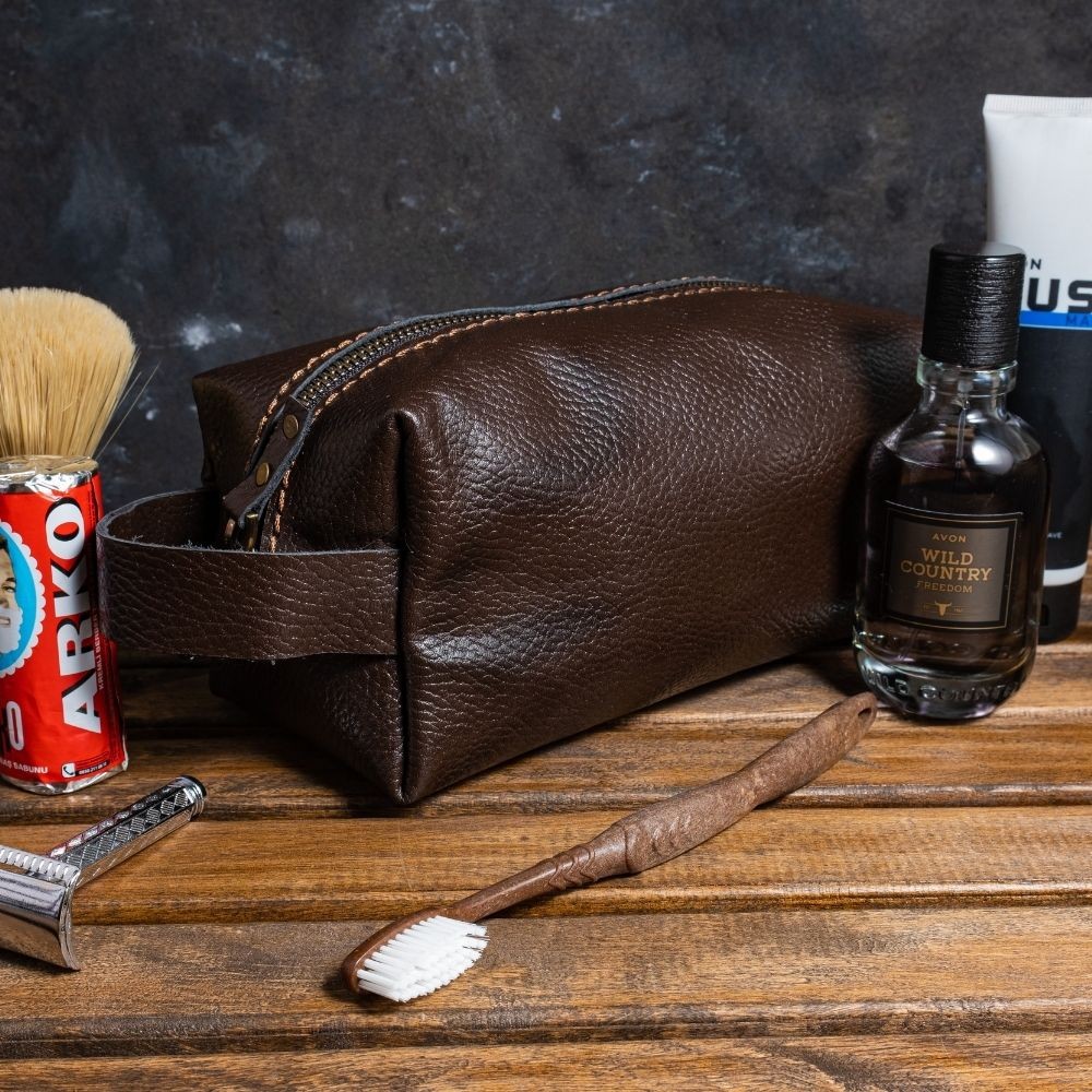 10 Reasons Why Every Traveler Needs a Leather Dopp Kit