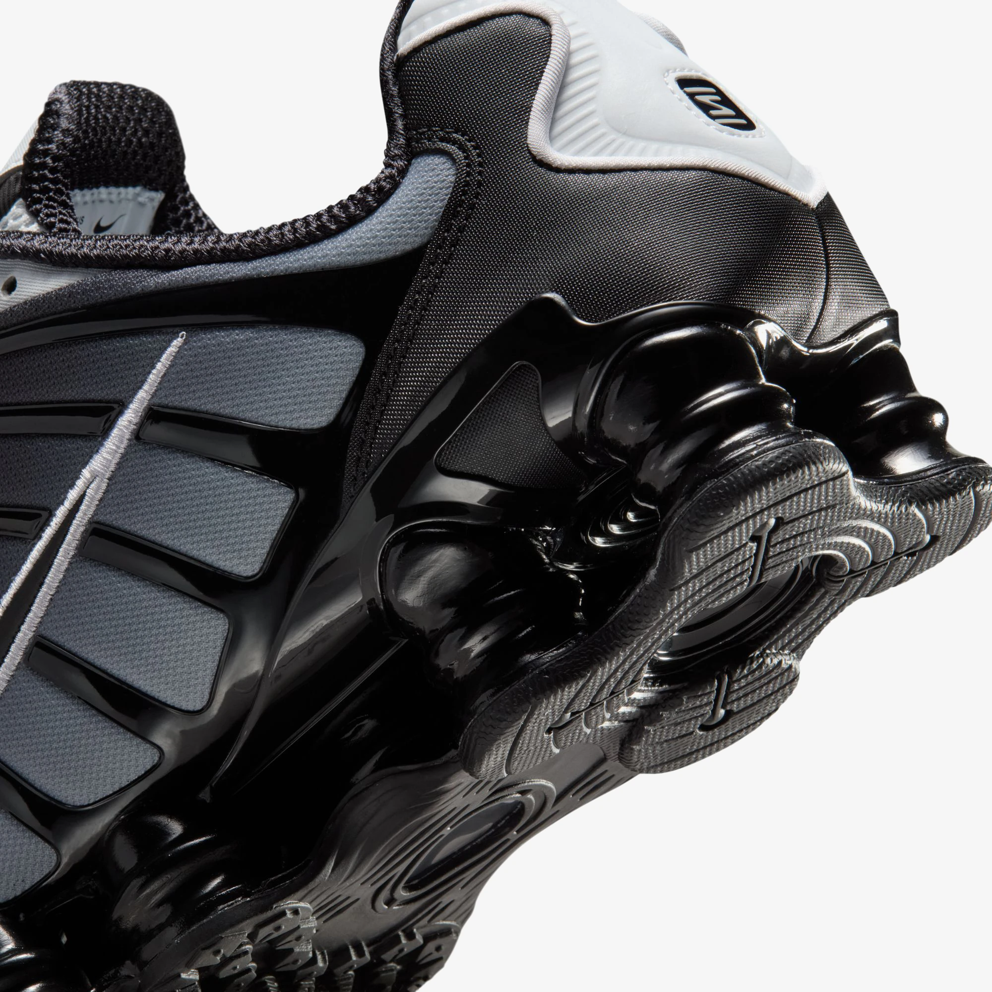 Nike Shox TL 'Black Pure Platinum' - WUNDER