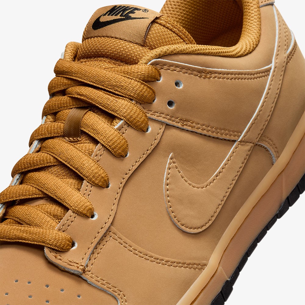 Dunk Low Retro SE 'Wheat Gum'