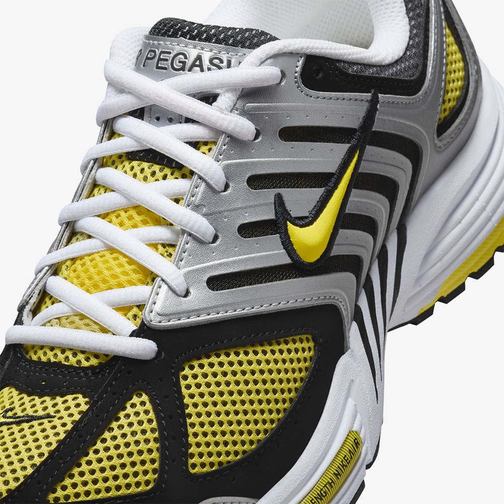 Air Pegasus 2K5 'Opti Yellow Metallic Silver'