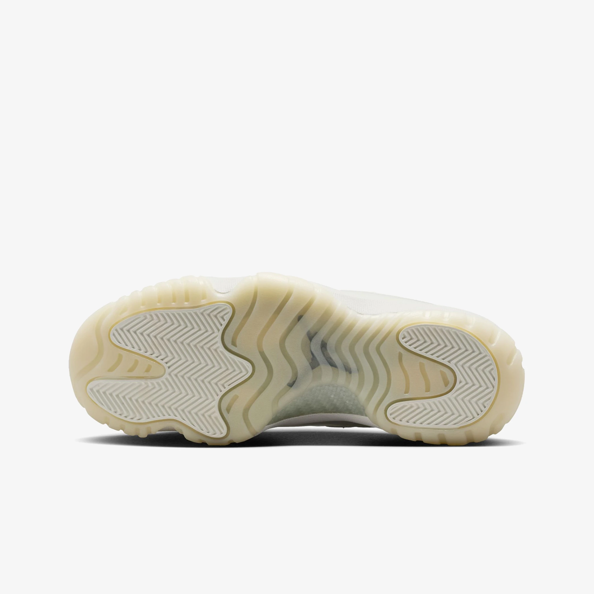 Air Jordan 11 Retro 'Pearl'