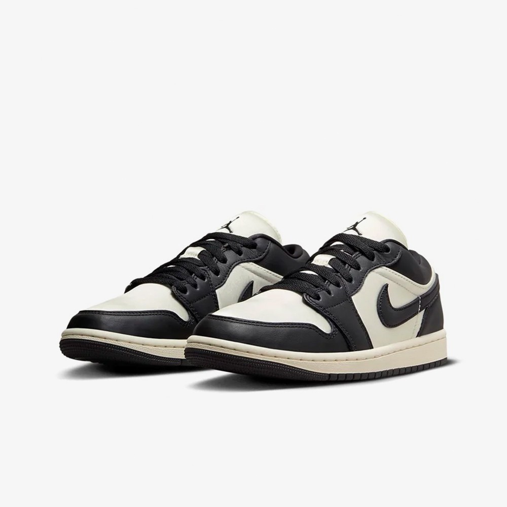 Air Jordan 1 Low SE 'Vintage Panda' (W)