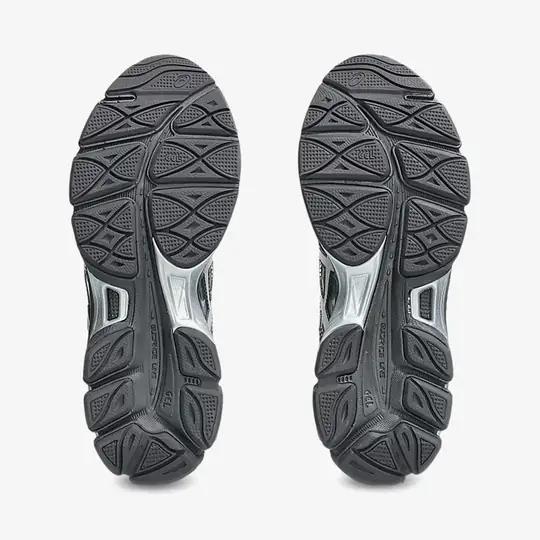 Cecilie Bahnsen x Gel-Cumulus 16 Floral Pack SSCB 'Ivory & Black' - Görsel 8