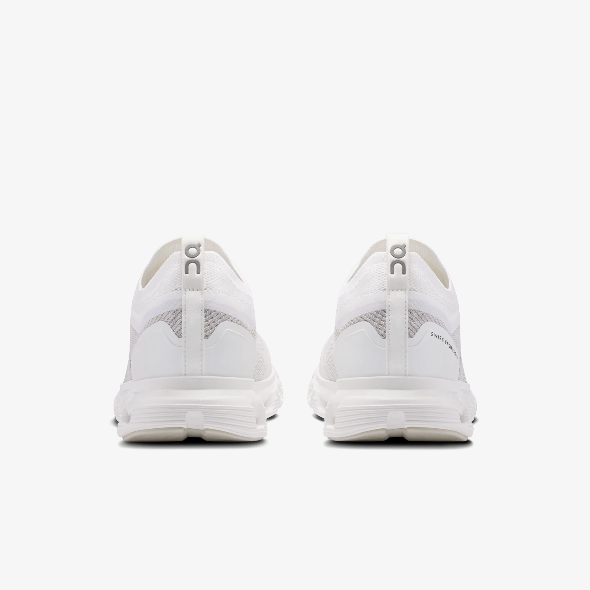 Cloud 6 Versa 'White' (W)