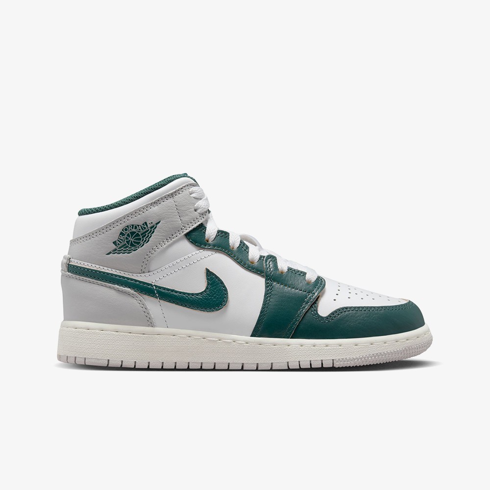 Air Jordan 1 Mid SE Oxidized Green GS