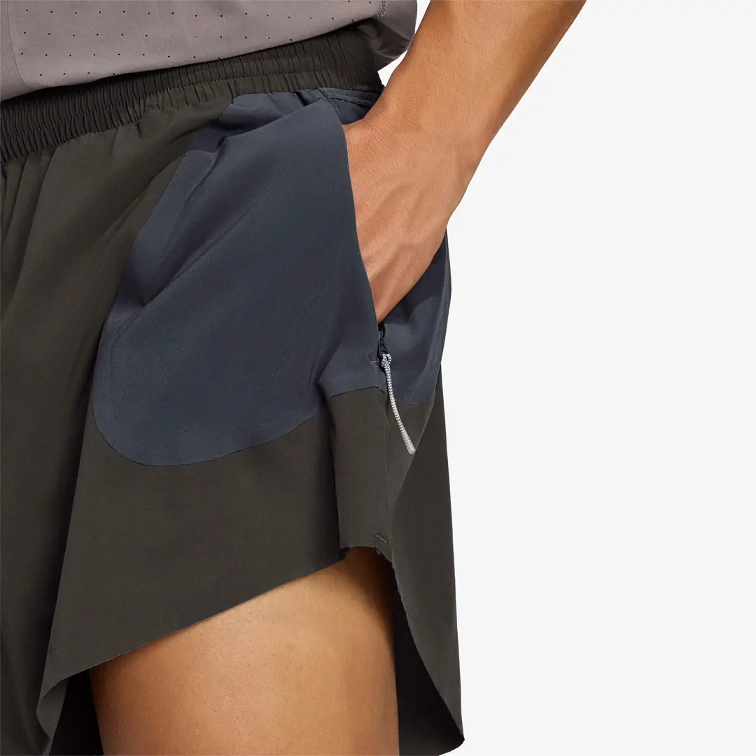 adidas x Hermanos Koumori Shorts 'Brown' görsel 4
