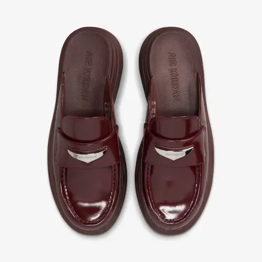 Air Jordan Mule 'Dark Team Red' - Görsel 6