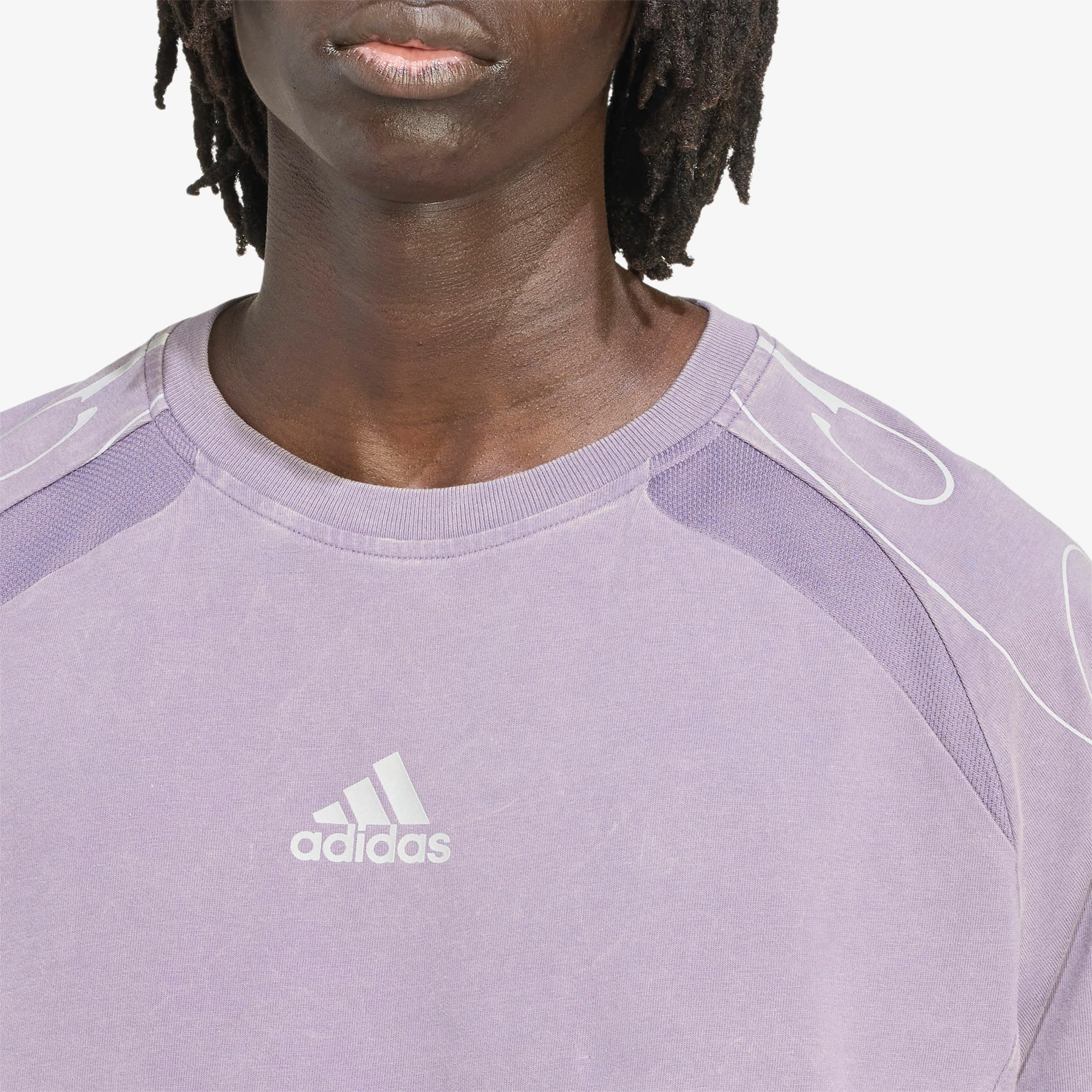 Adilenium Season 4 Teamgeist Graphic T-Shirt 'Shadow Violet'