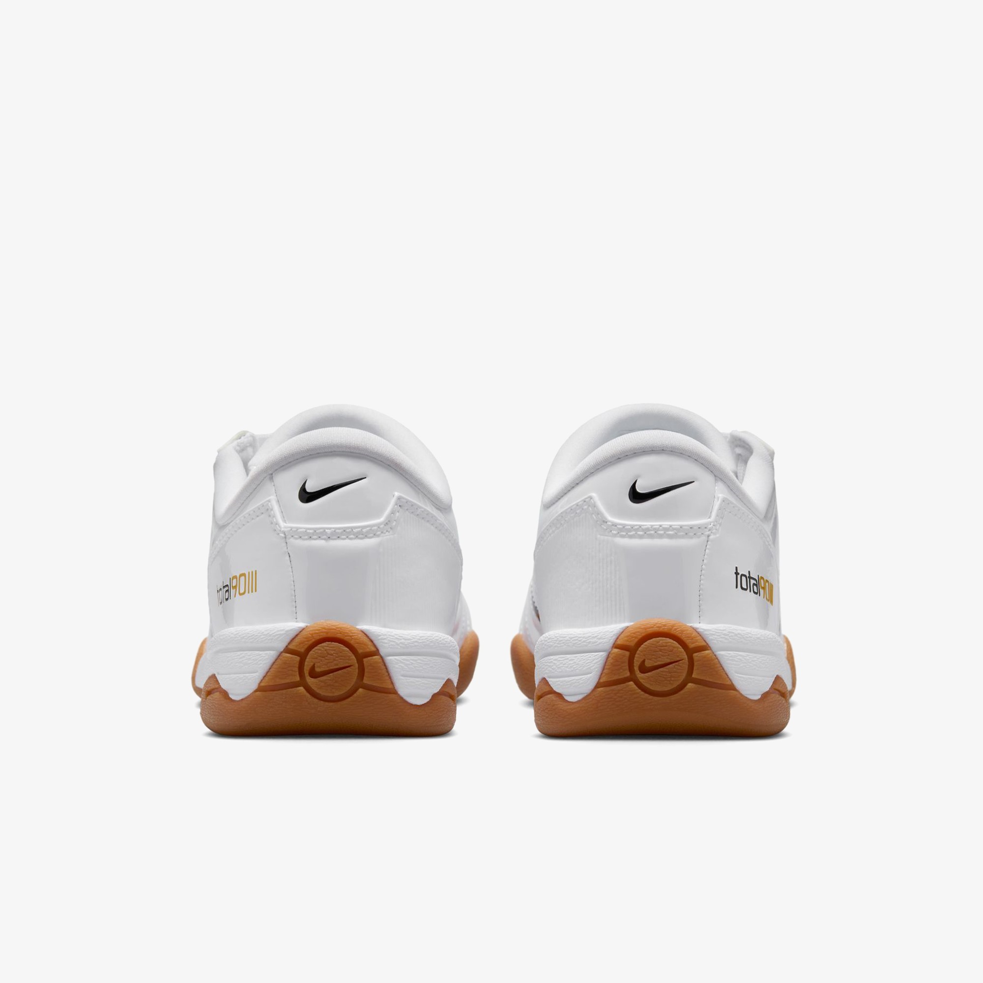 Total 90 3 'Patent White Black' (W)