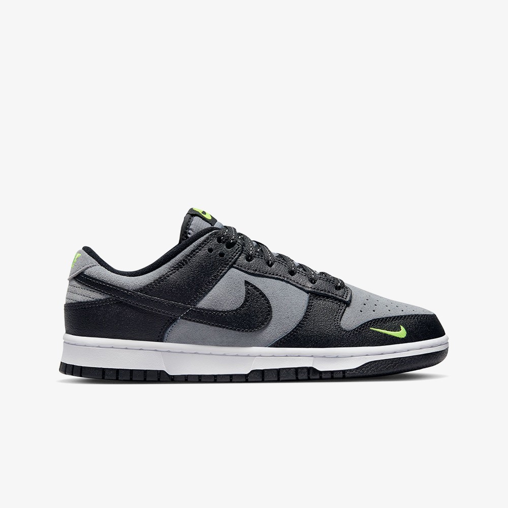 Nike Dunk Low 'Black Grey Green Strike' - WUNDER