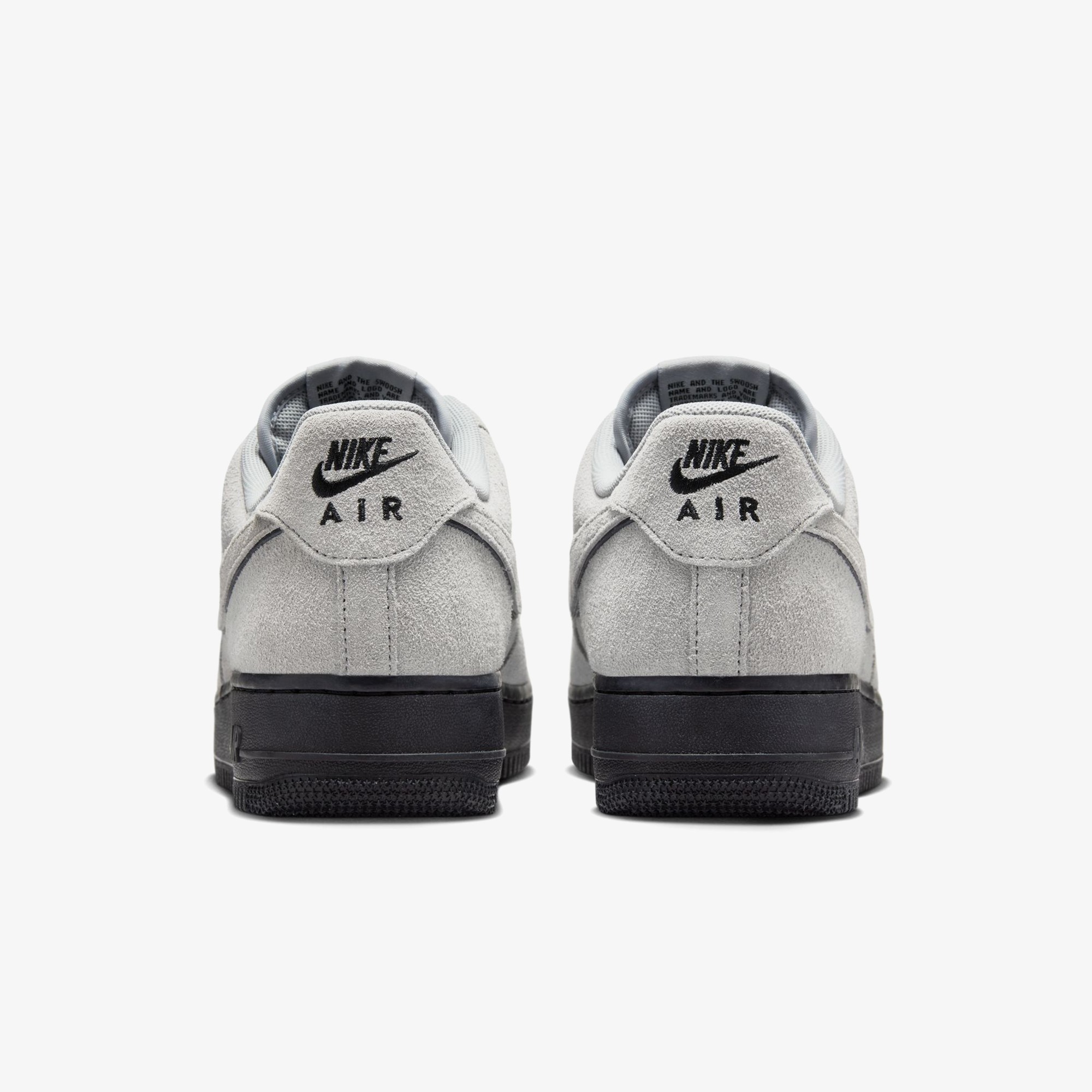 Air Force 1 '07 LV8 'Light Smoke Grey'