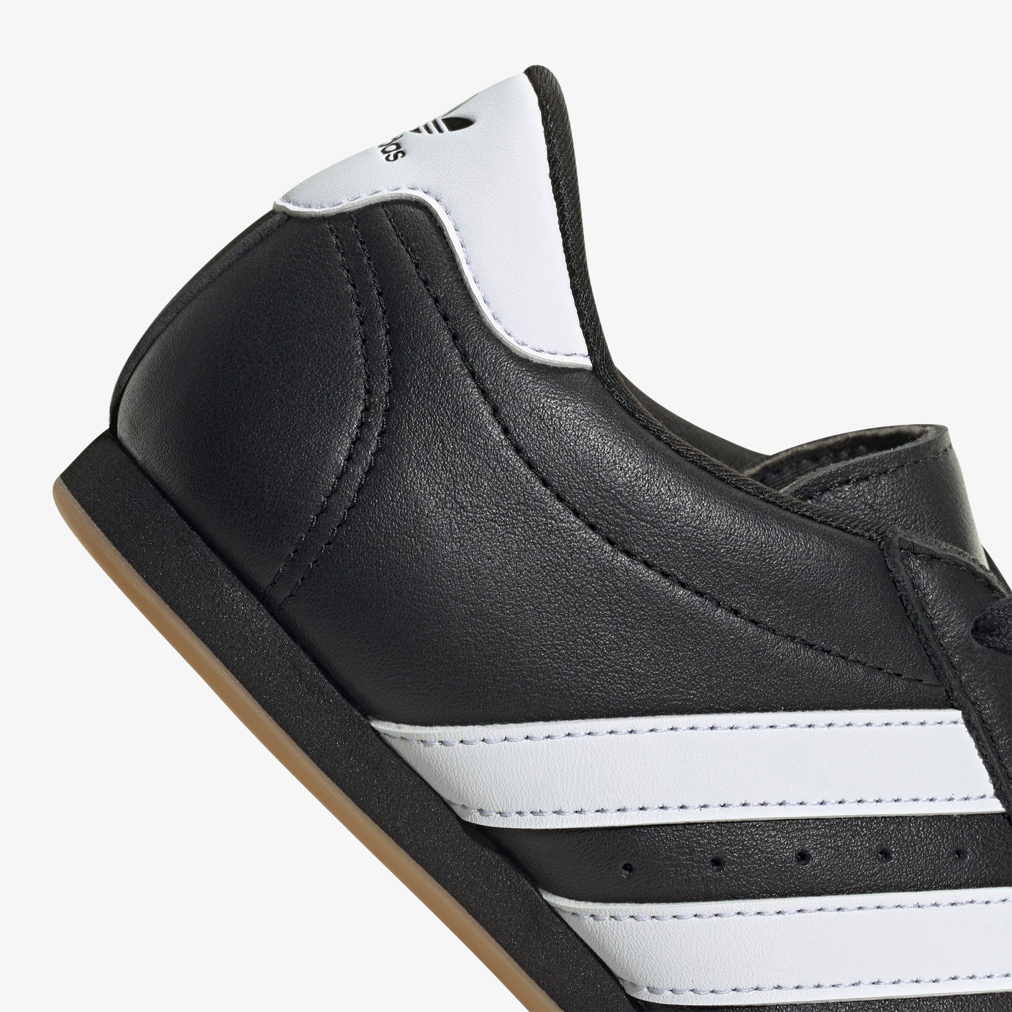 Taekwondo 'Core Black' (W)