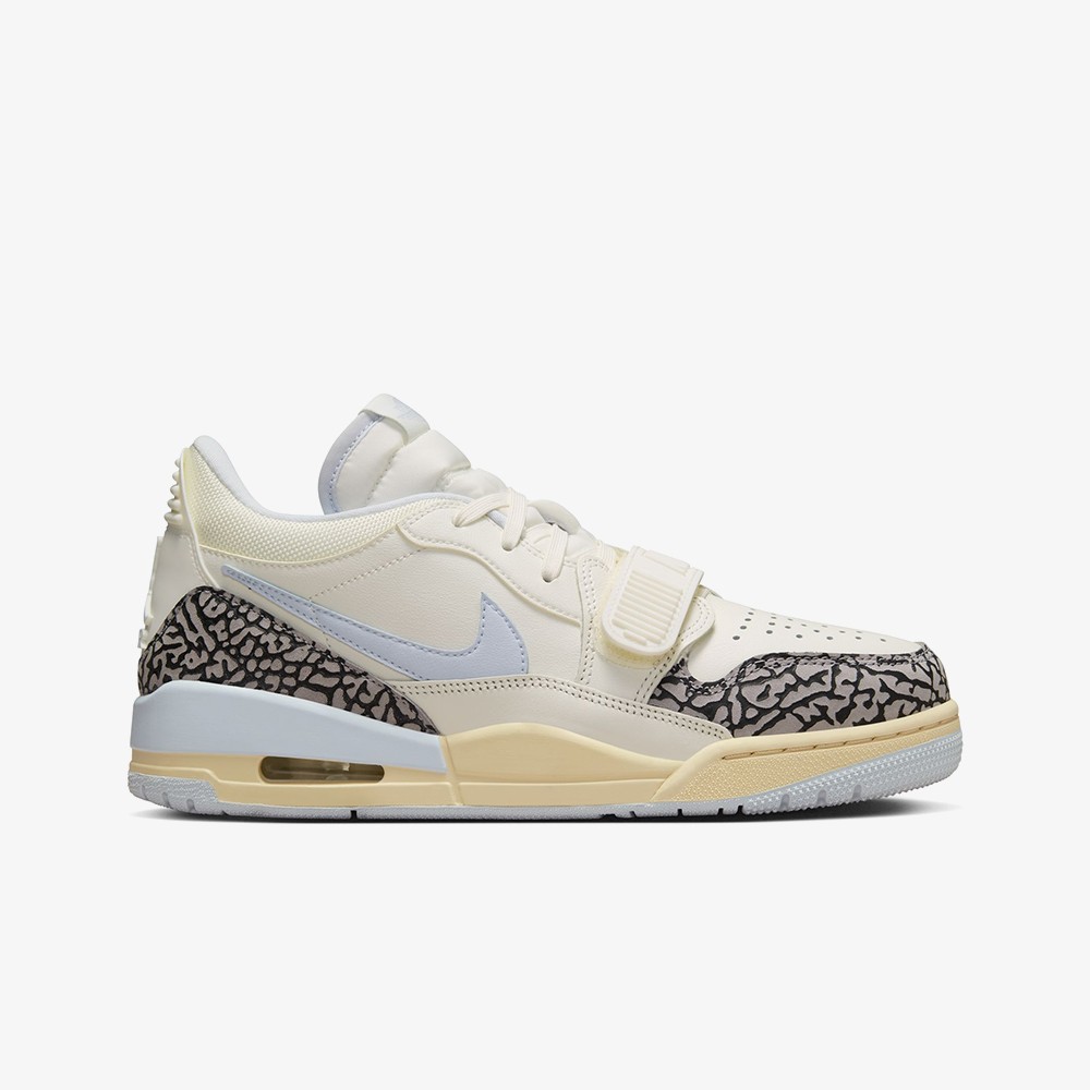 Air Jordan Legacy 312 Low 'Cement Grey' (W)