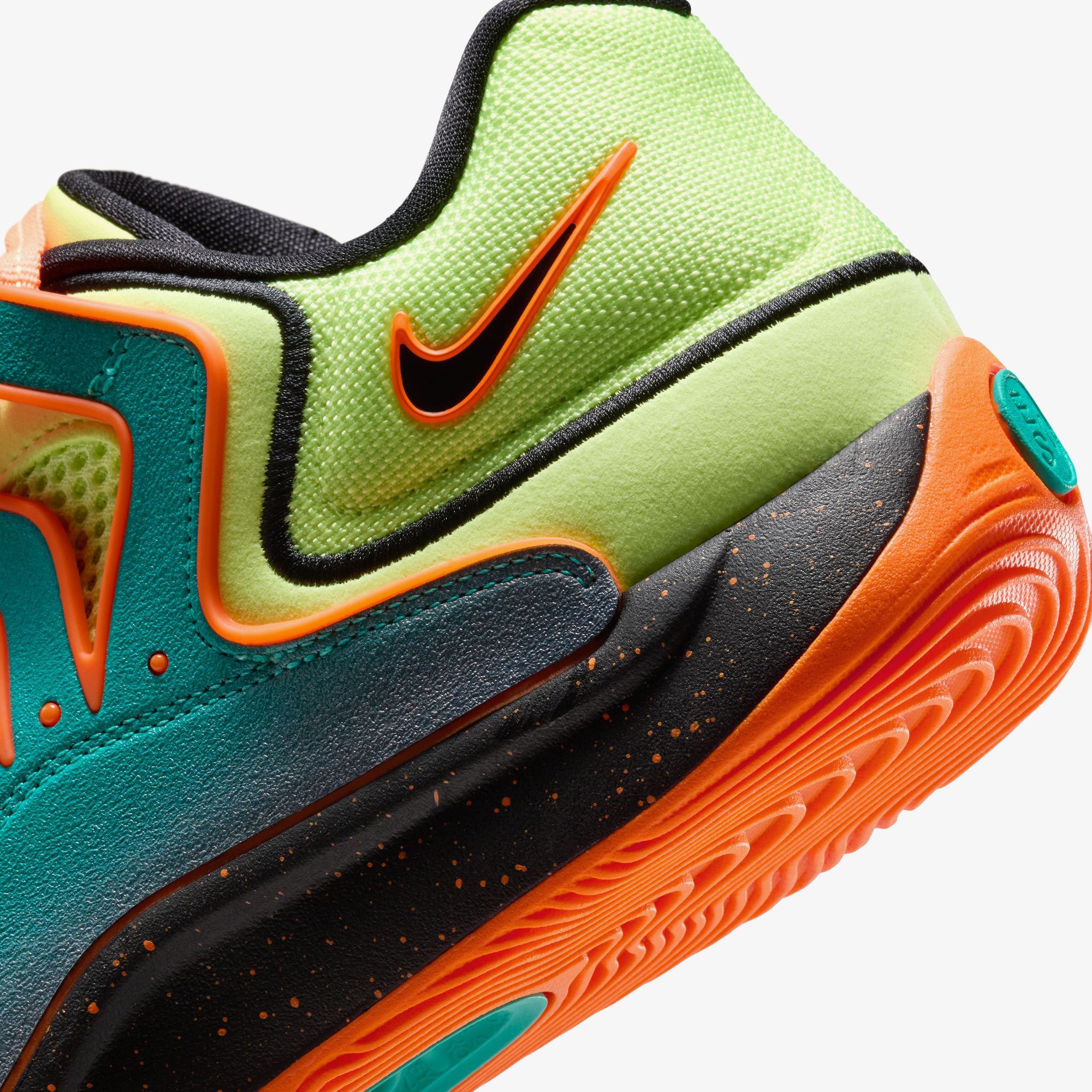  KD18 'New Timeline'