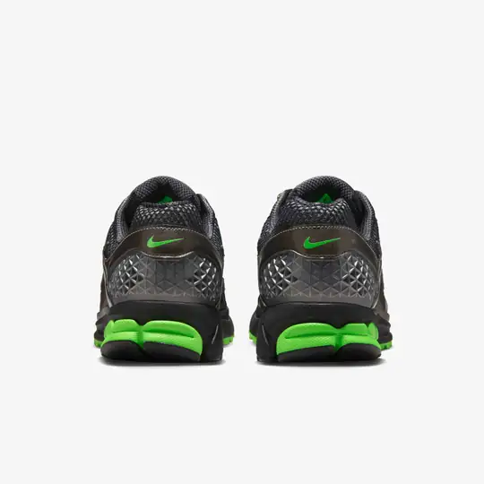 Vomero 5 'Metallic Pewter Green Strike' - Görsel 6