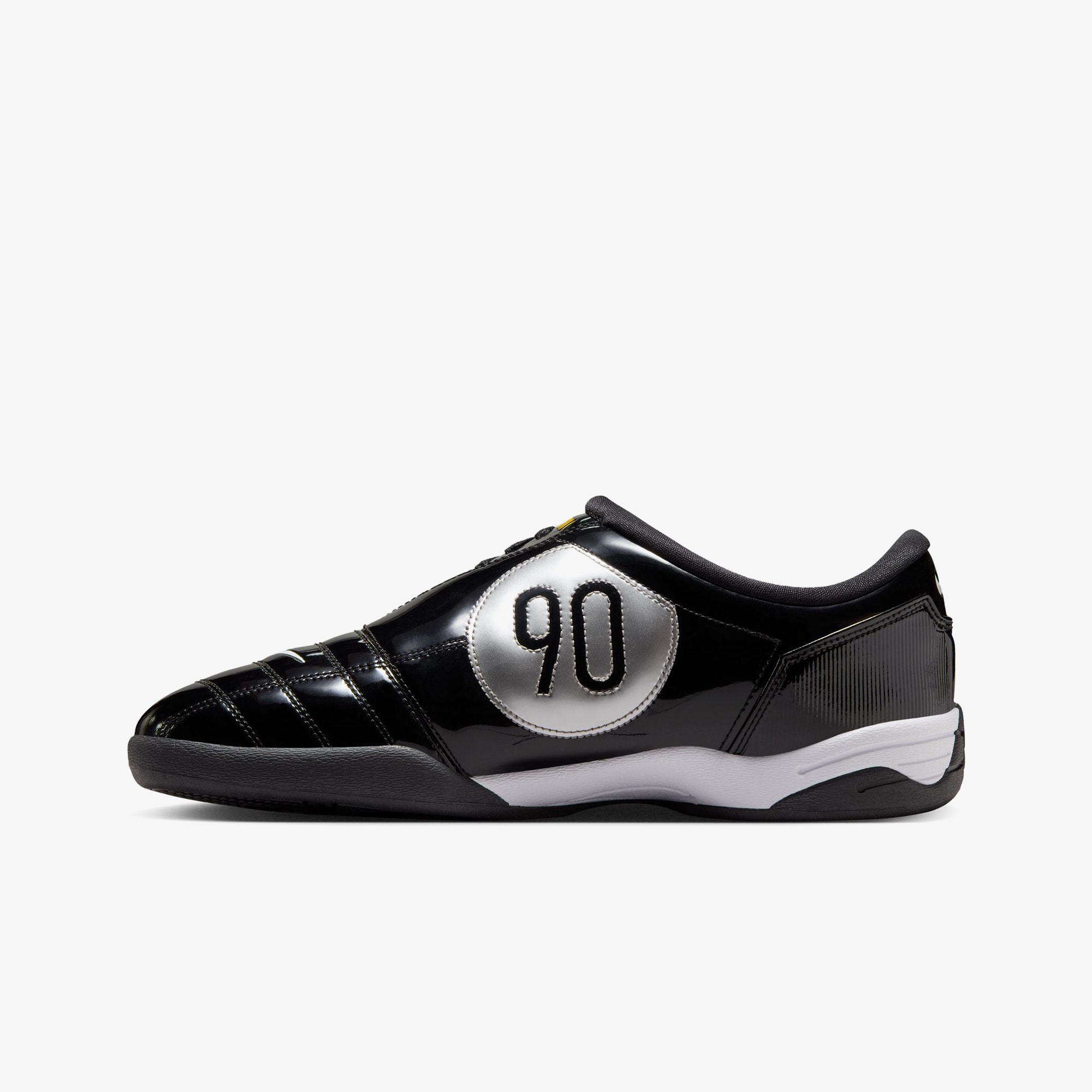 Total 90 III SP 'Black'