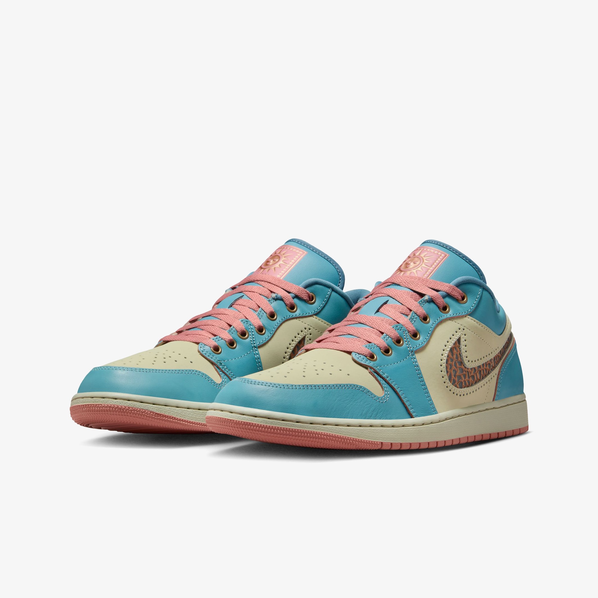 Air Jordan 1 Low SE 'Somos Eternos'