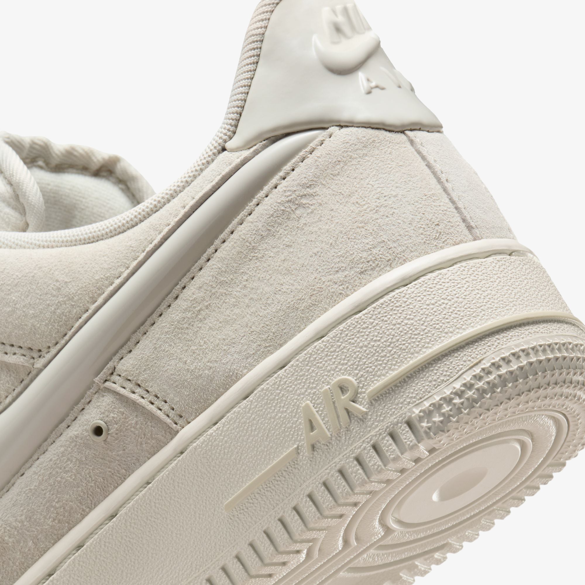 Air Force 1 '07 'Light Orewood Brown'
