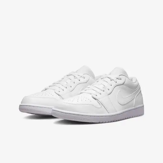 Air Jordan 1 Low 'Triple White' - Görsel 5