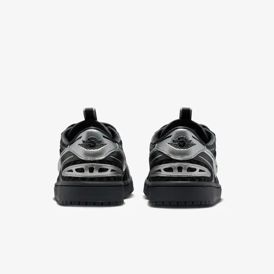Air Jordan 1 Low Method of Make V3 'Black Metallic Silver' (W) - Görsel 6