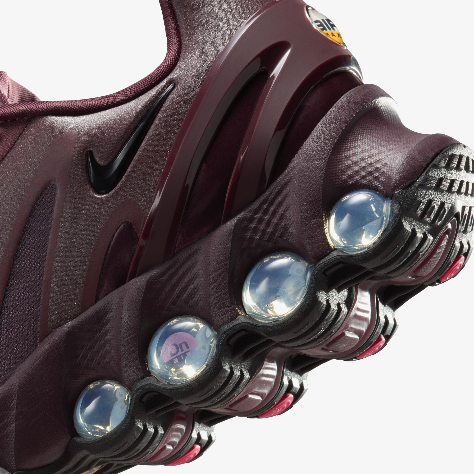 Air Max Dn8 'Burgundy Crush'