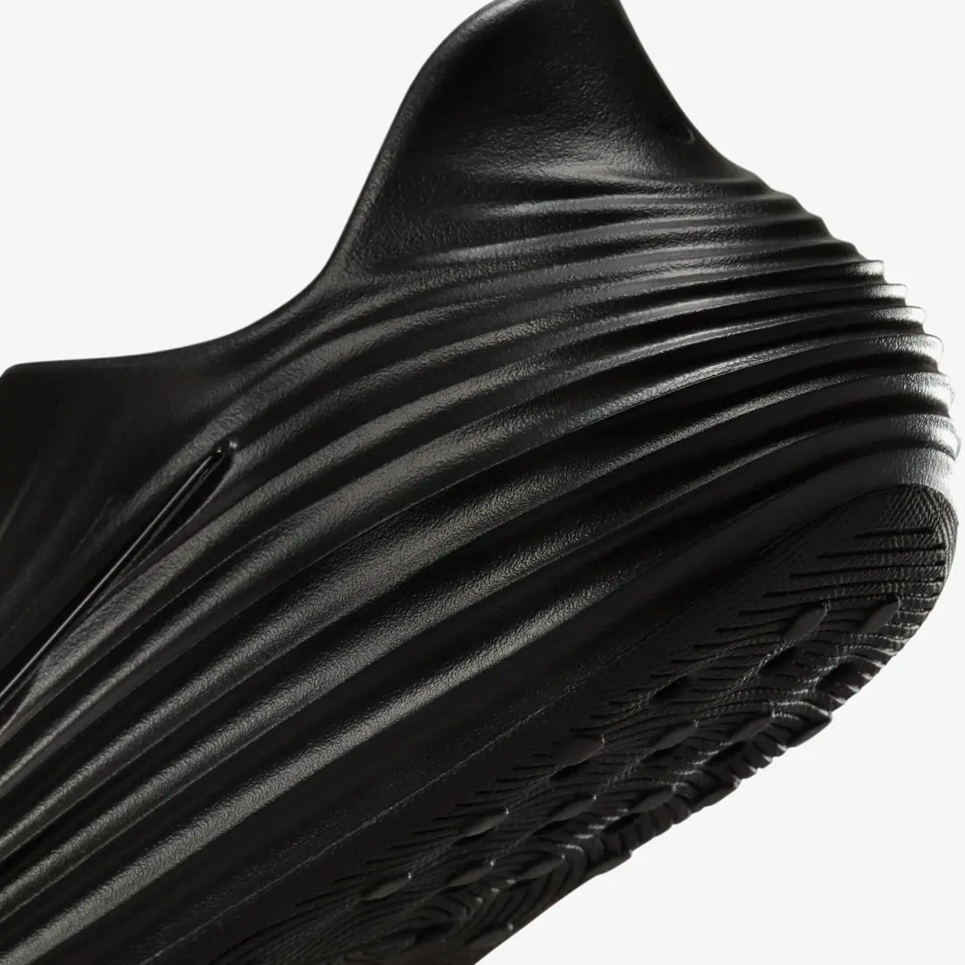 Nike ReactX Rejuven8 'Triple Black' (W) - WUNDER