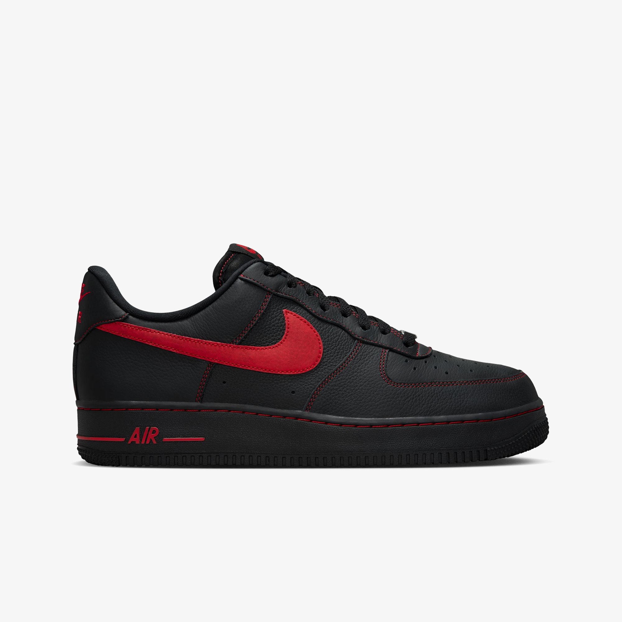 Air Force 1 '07 LV8 'Bred'
