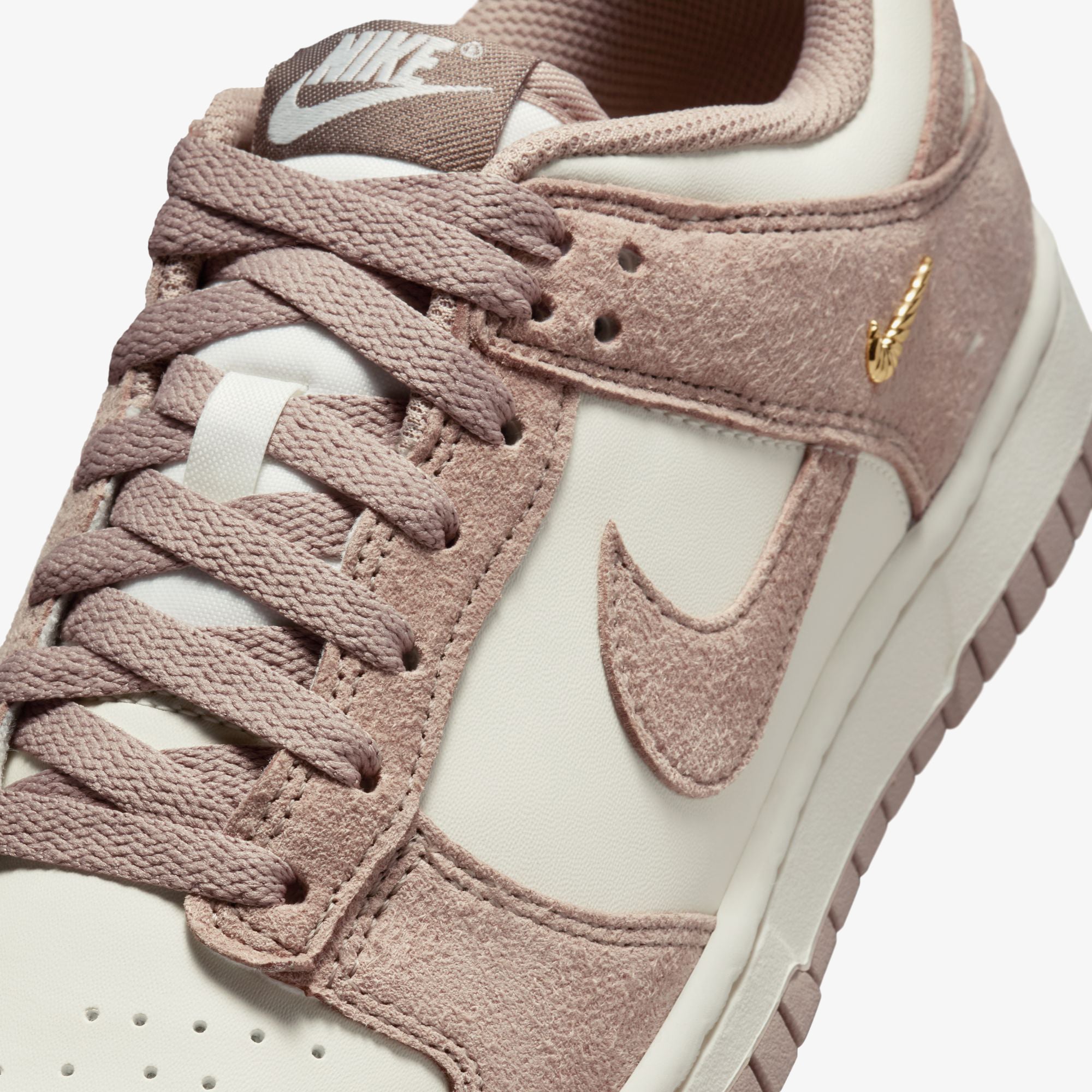 Dunk Low 'Malt Gold Mini Swoosh' (W)