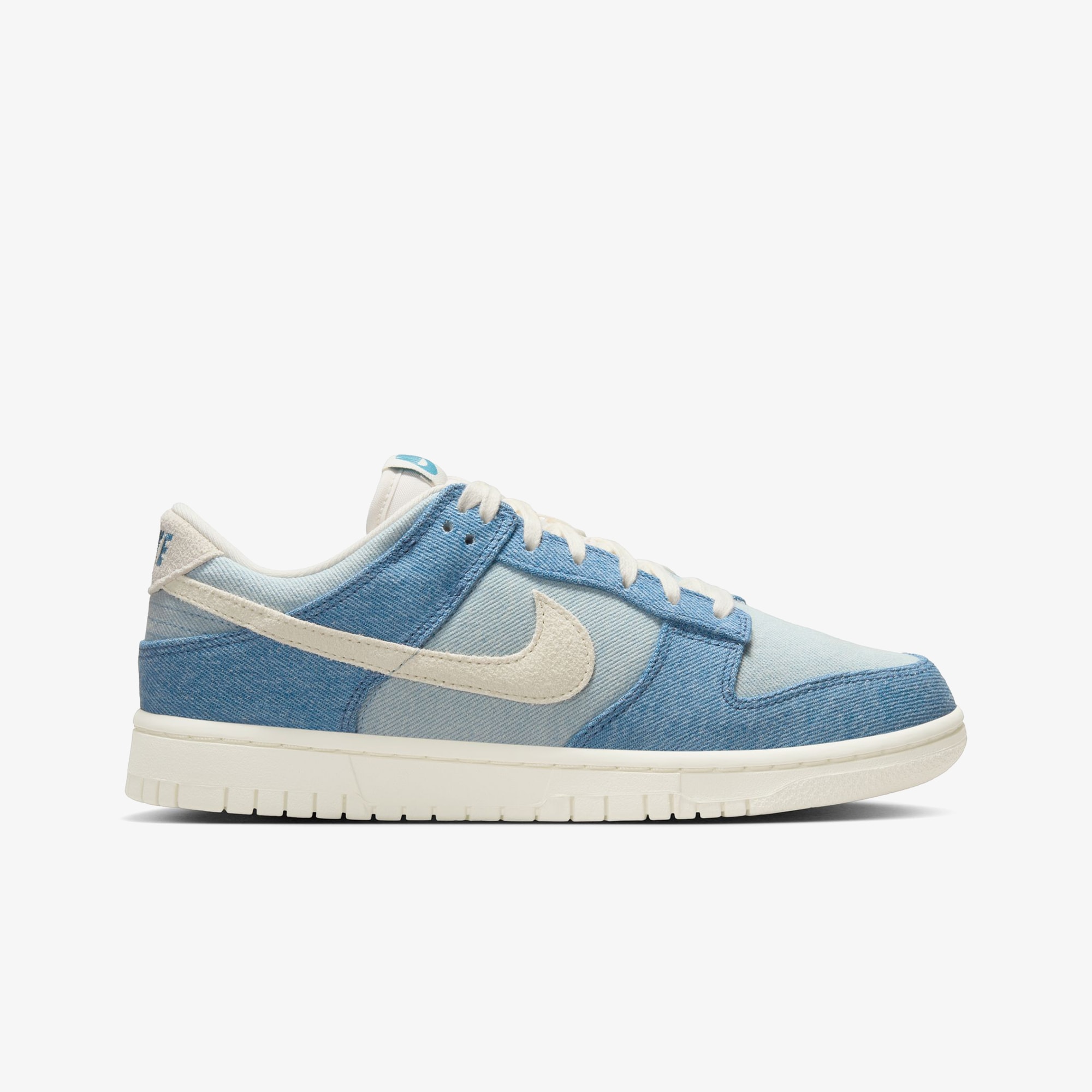Dunk Low 'Denim' (W)