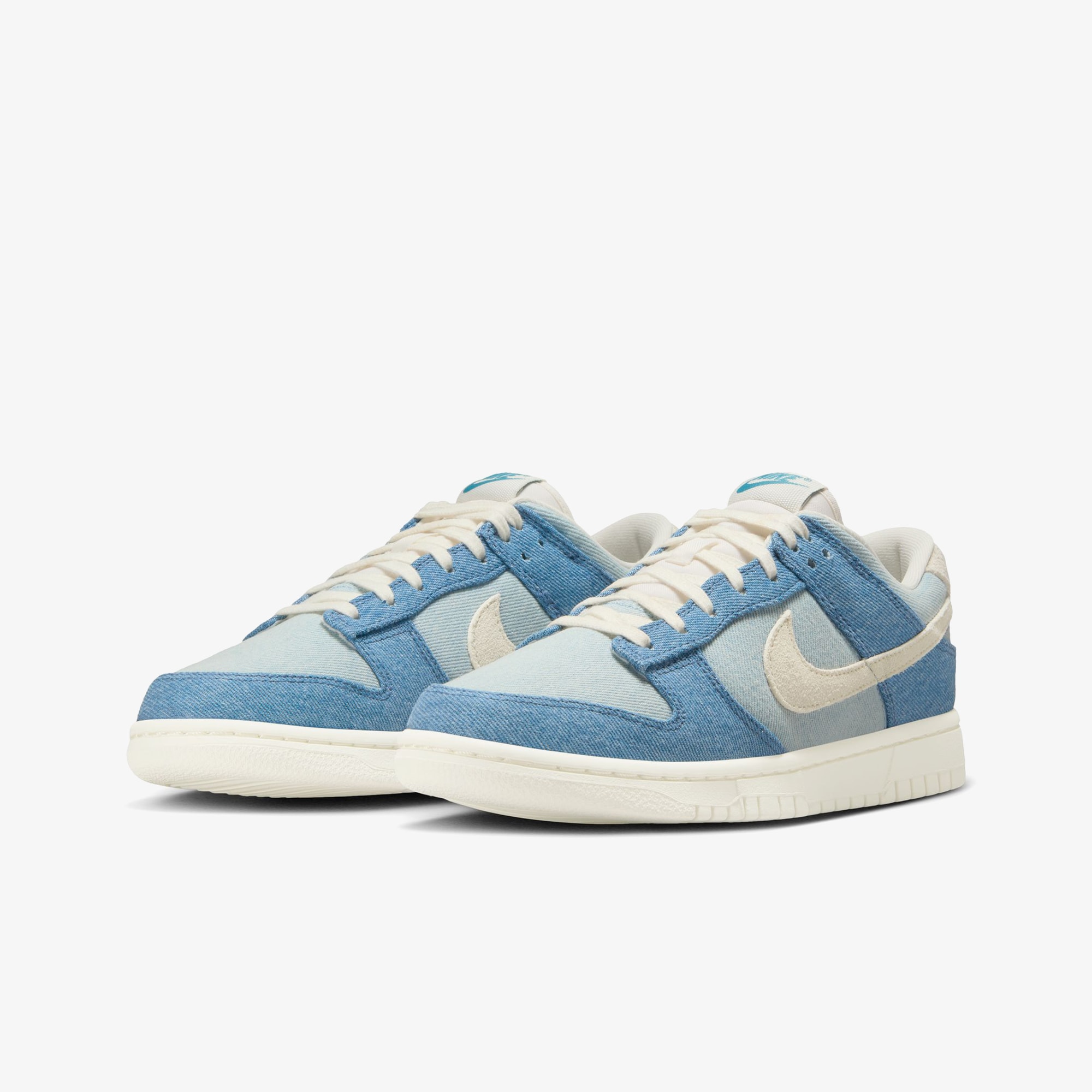 Dunk Low 'Denim' (W)