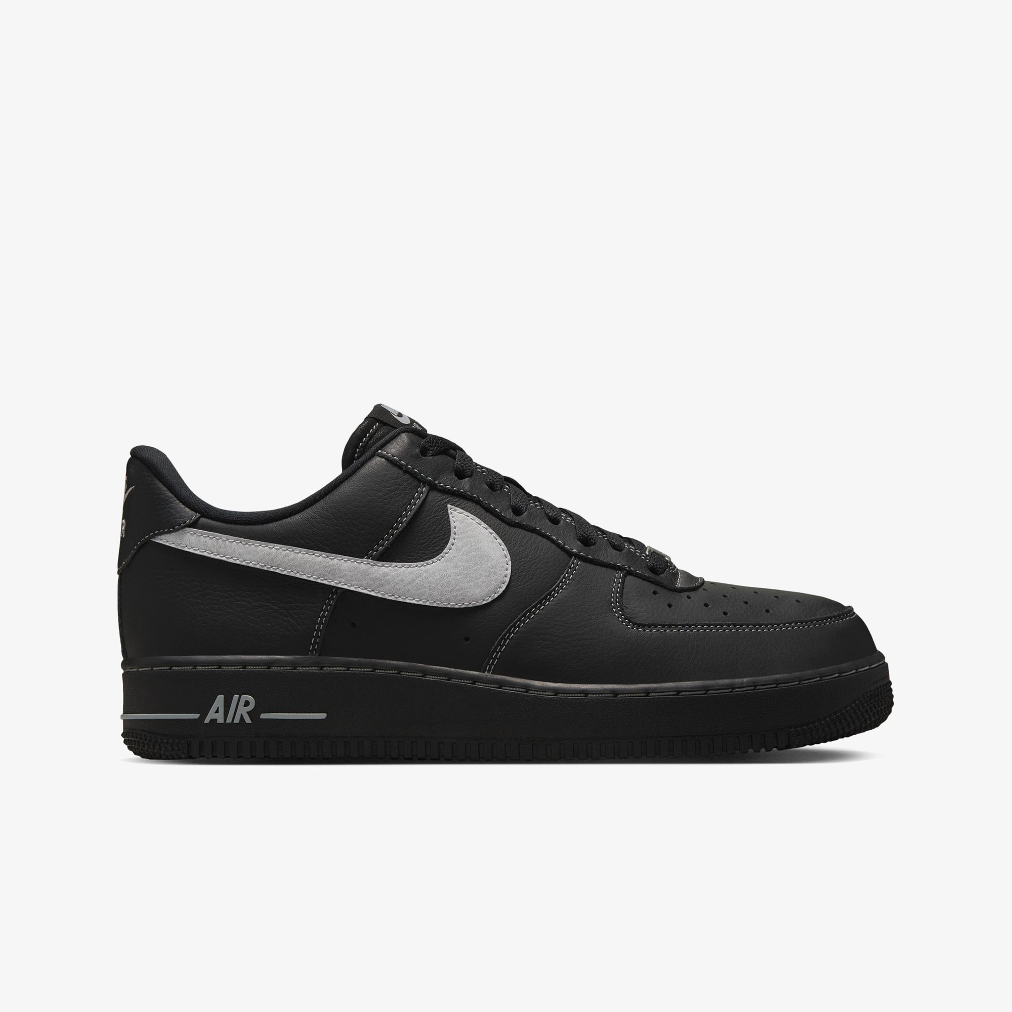 Air Force 1 Low '07 LV8 'Black Grey'