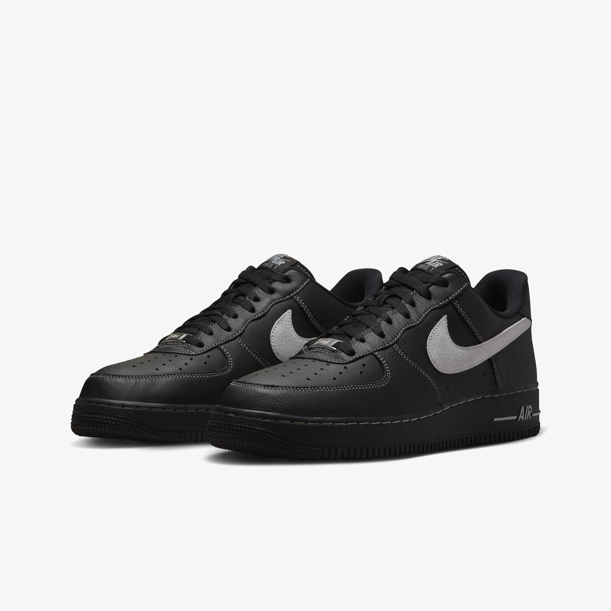 Air Force 1 Low '07 LV8 'Black Grey'