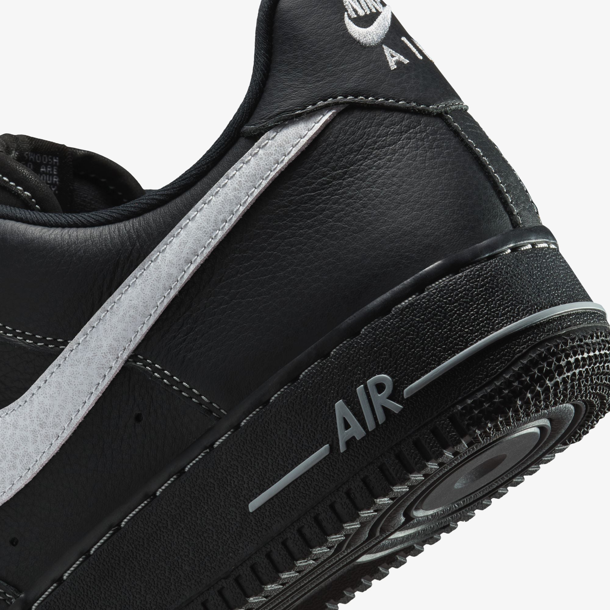 Air Force 1 Low '07 LV8 'Black Grey'