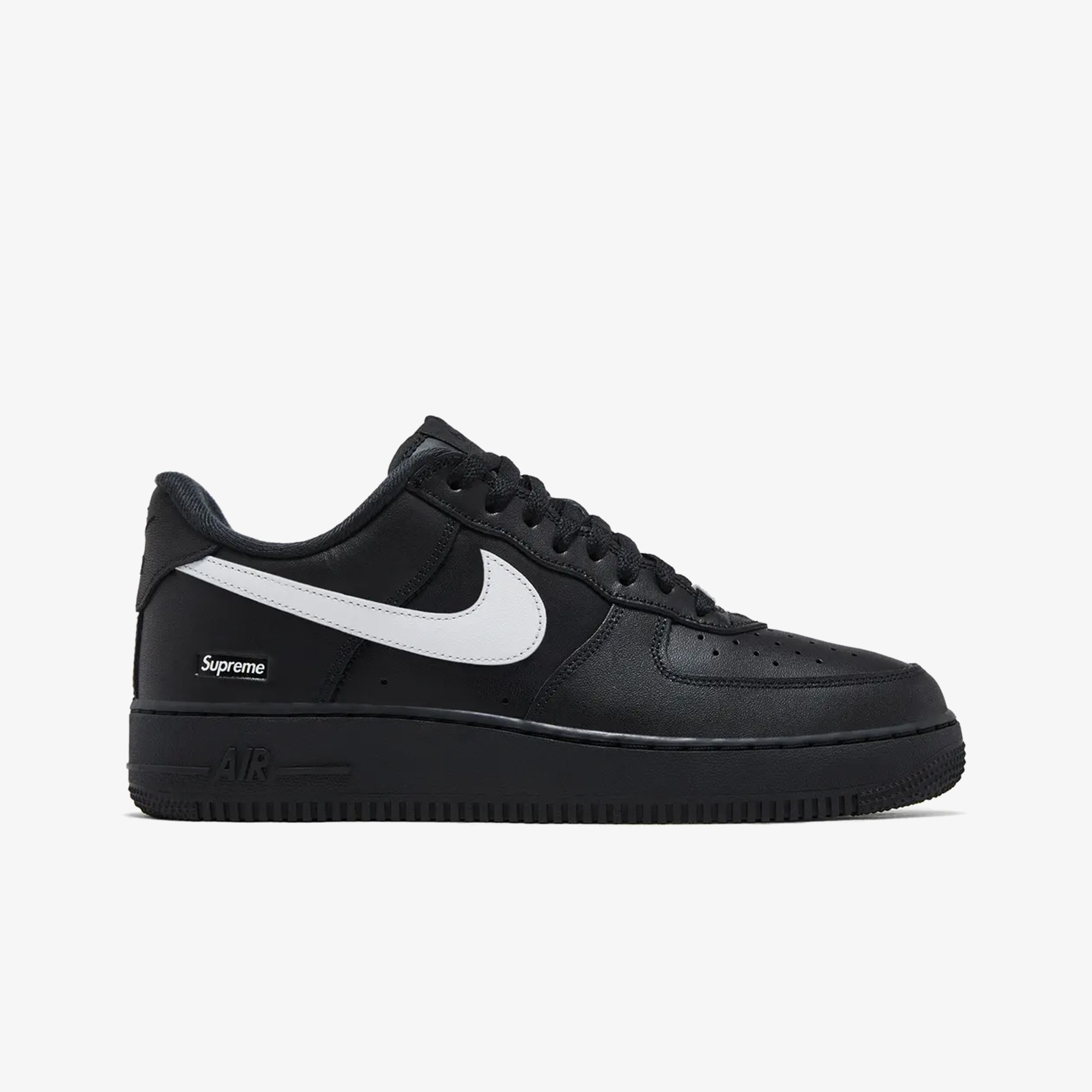 Nike x Supreme Air Force 1 Low 'Black White'